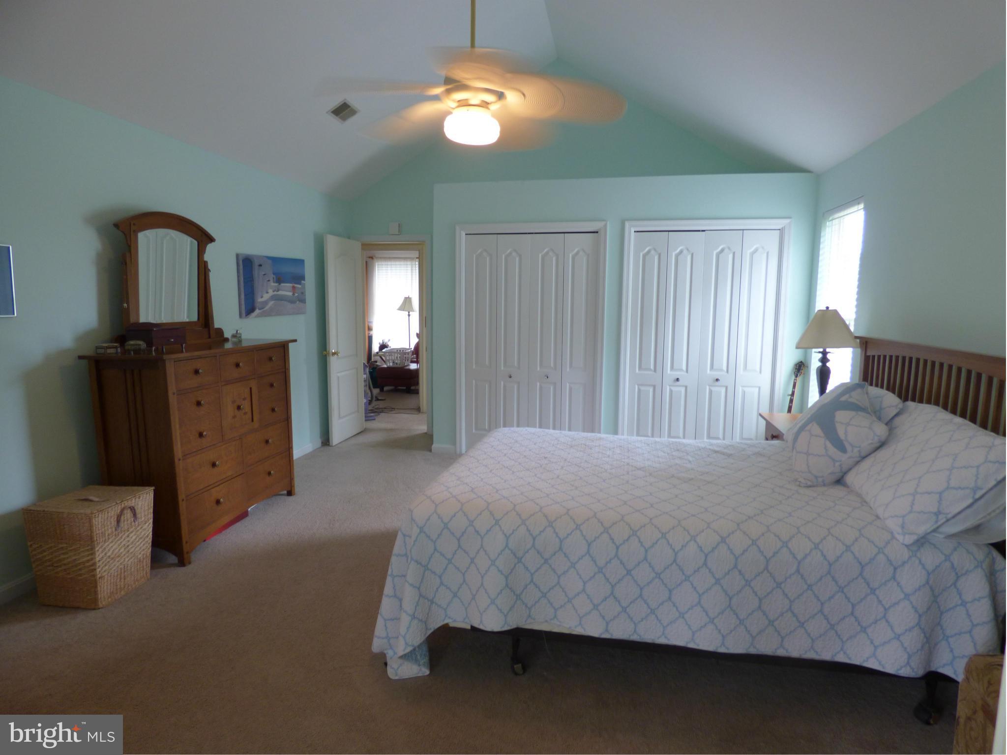 THE GROVE - Residential