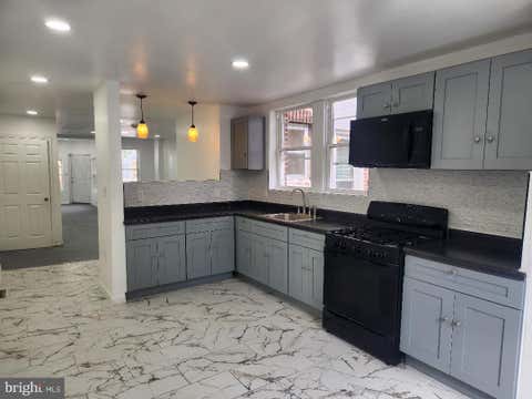 Townhouse For Sale - 6613 N 18th Street<br/> PHILADELPHIA, PA 19126