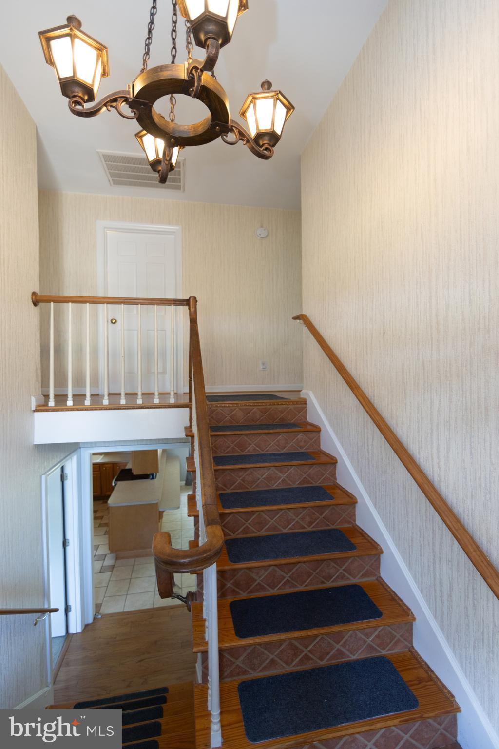 VAN LEAR - Residential