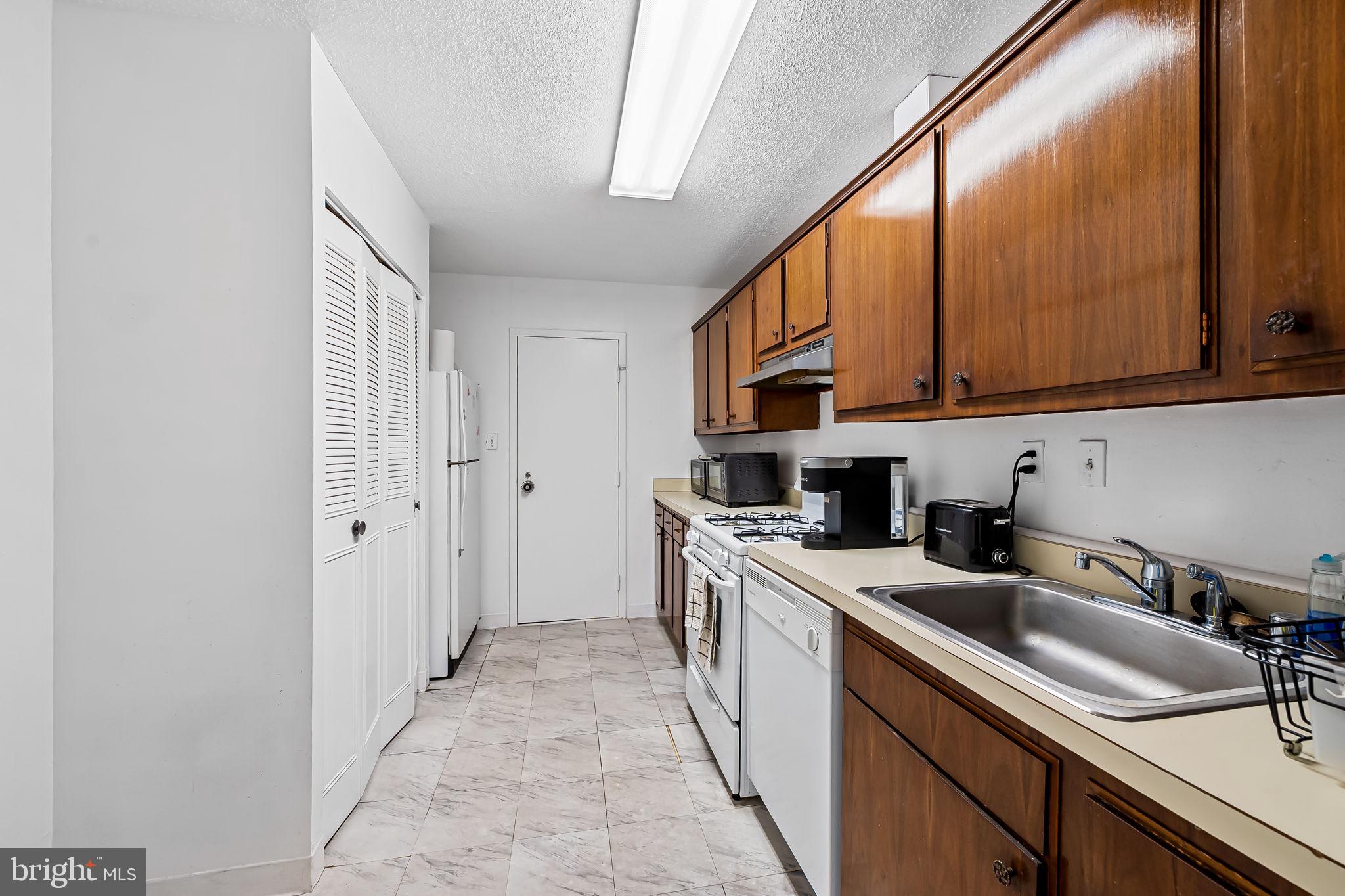 EVERGREEN - Residential