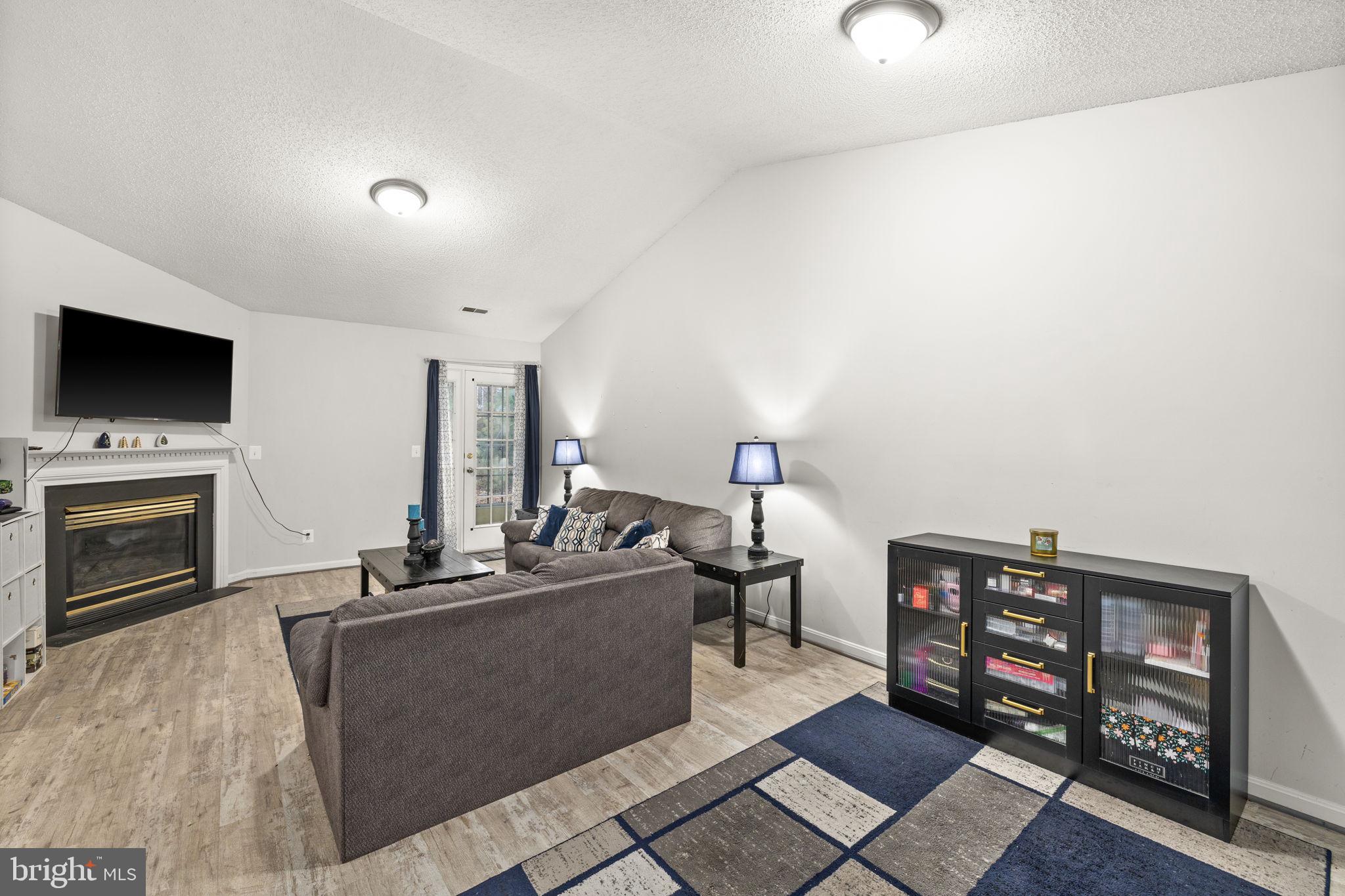 SOUTH RIDGE - Residential