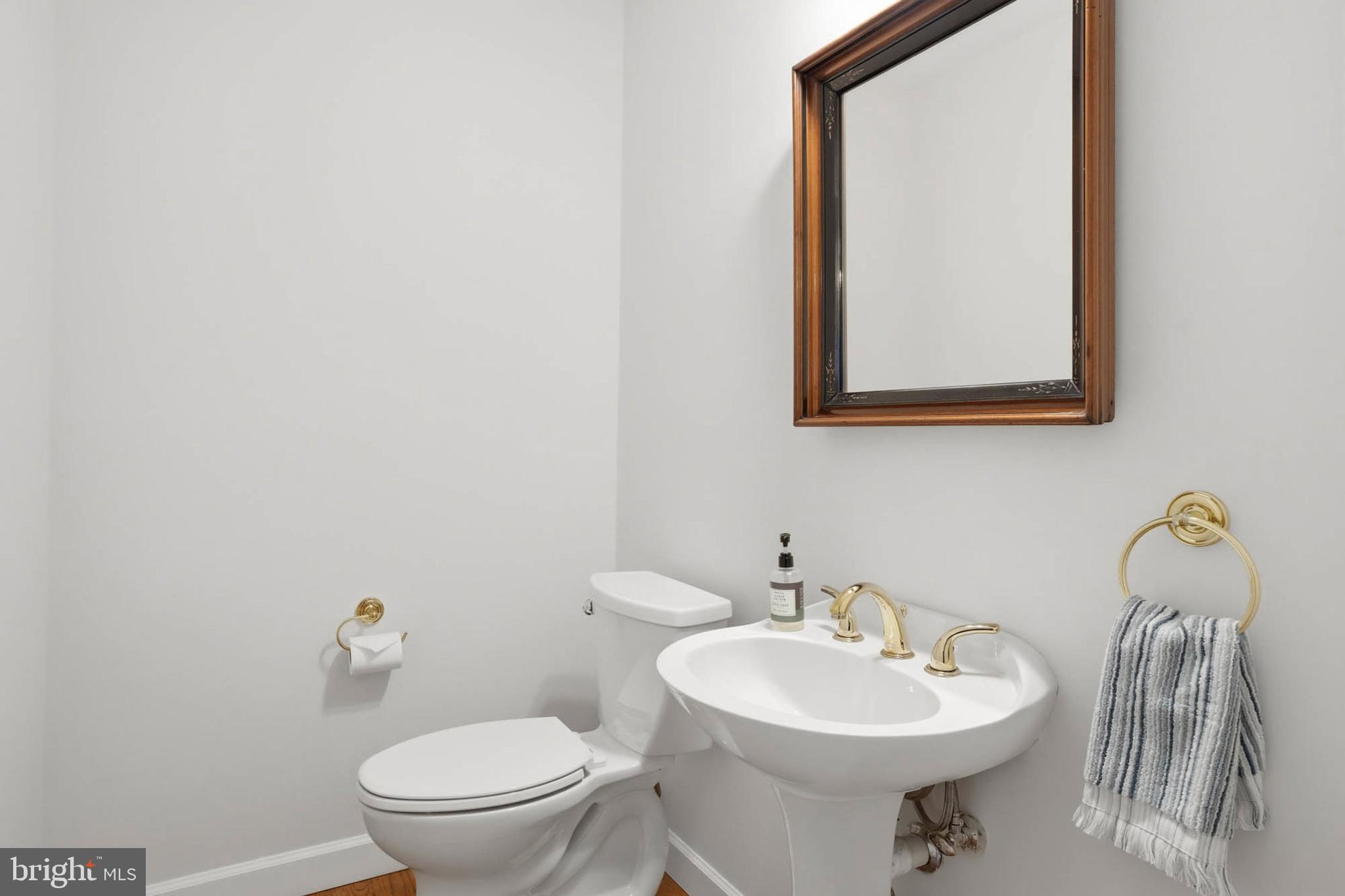 HALLOWELL - Residential