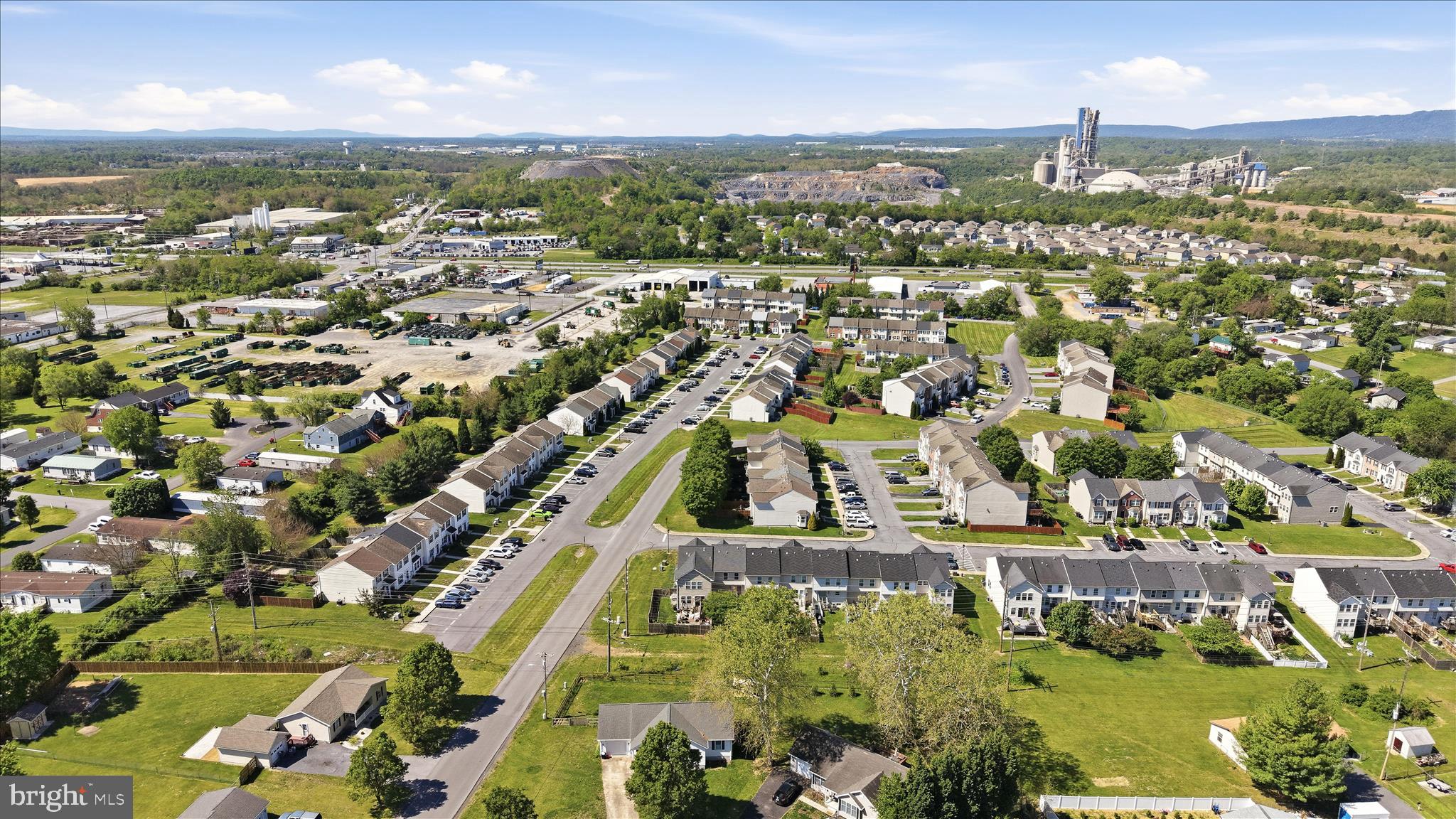 PRENTISS POINT II TOWNHOMES - Residential