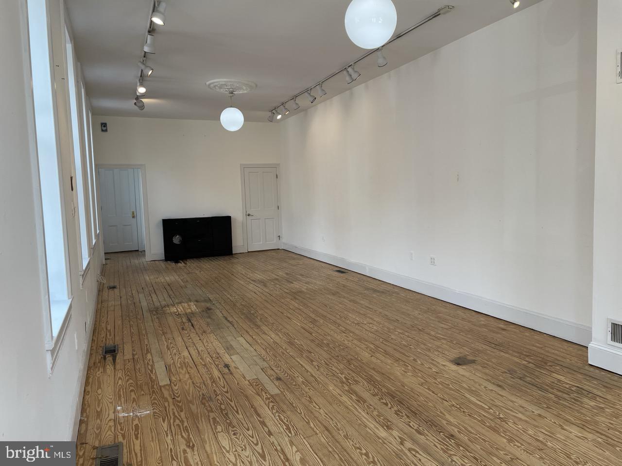 FELLS POINT HISTORIC DISTRICT - Commercial Lease