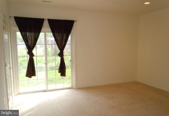 RODGERS CHOICE - Residential Lease