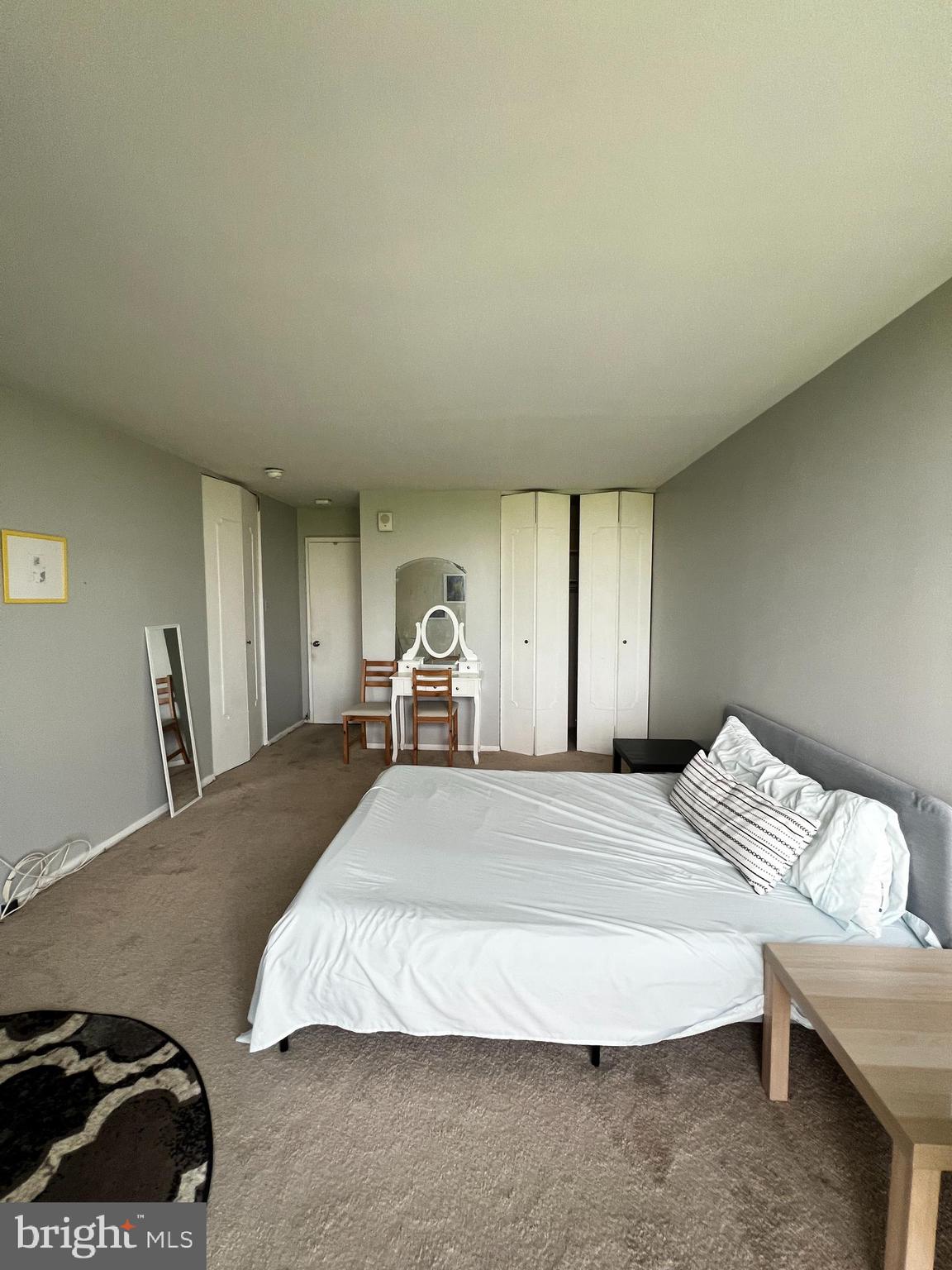 RIVER PARK - Residential