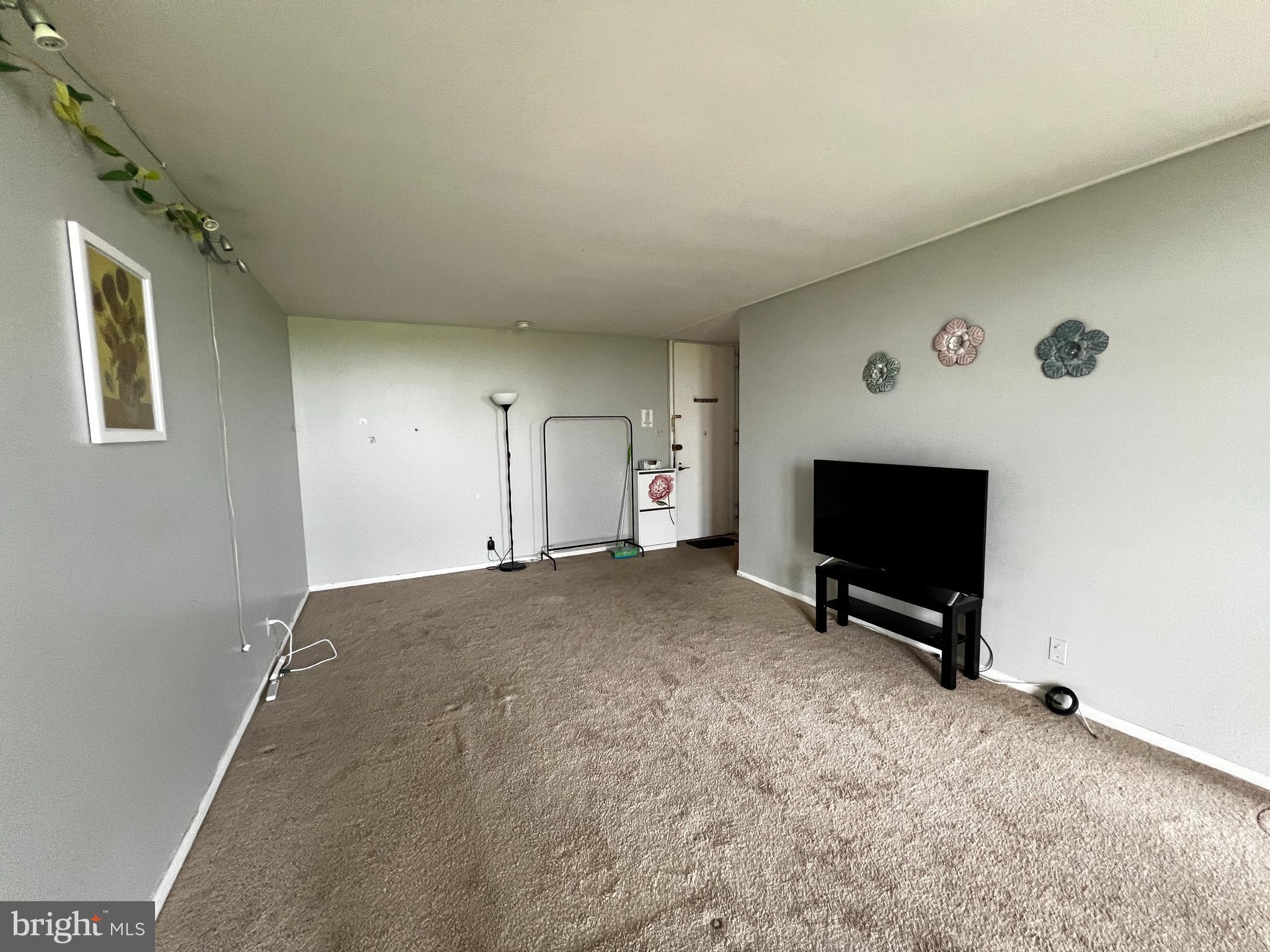 RIVER PARK - Residential