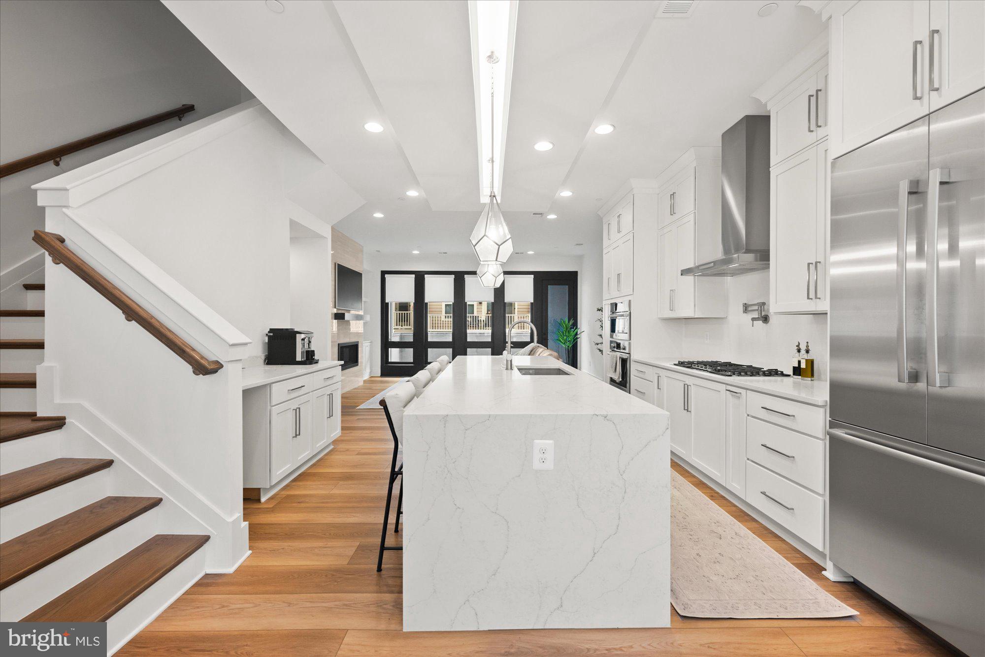 THE GROVE - Residential