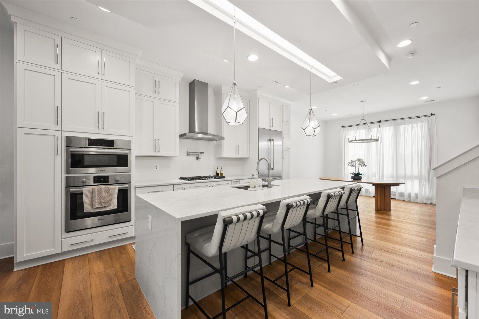 THE GROVE - Residential