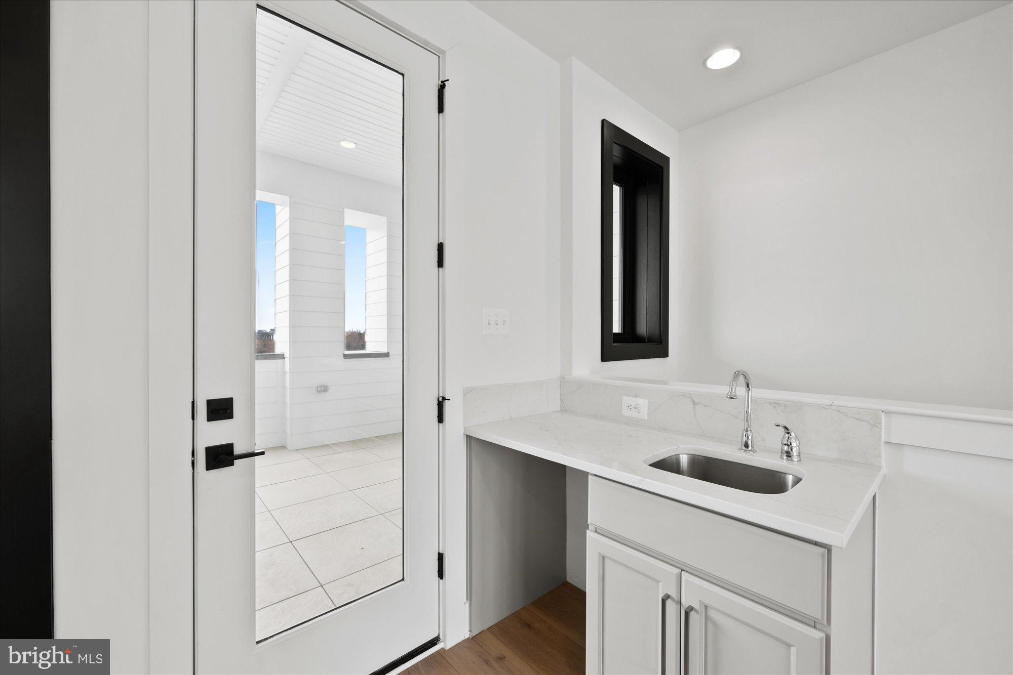 THE GROVE - Residential