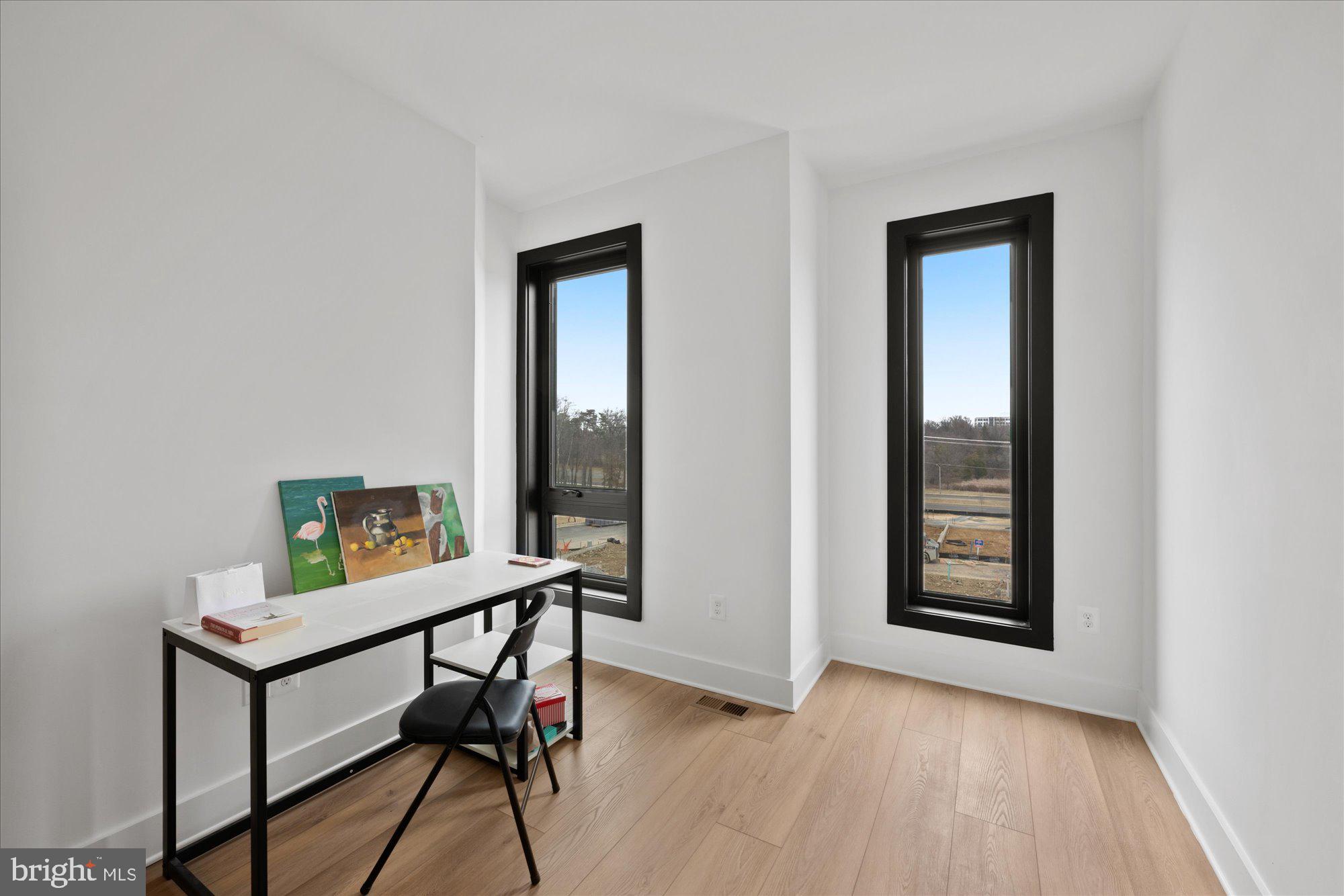 THE GROVE - Residential