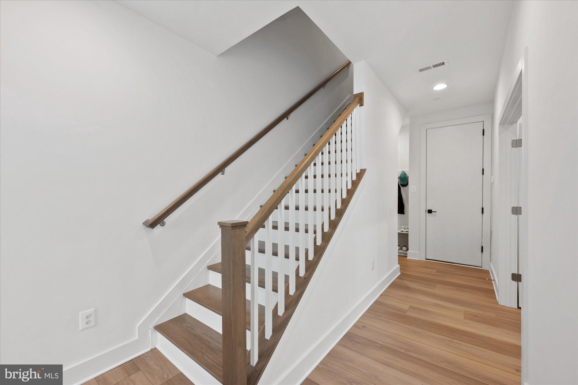 THE GROVE - Residential