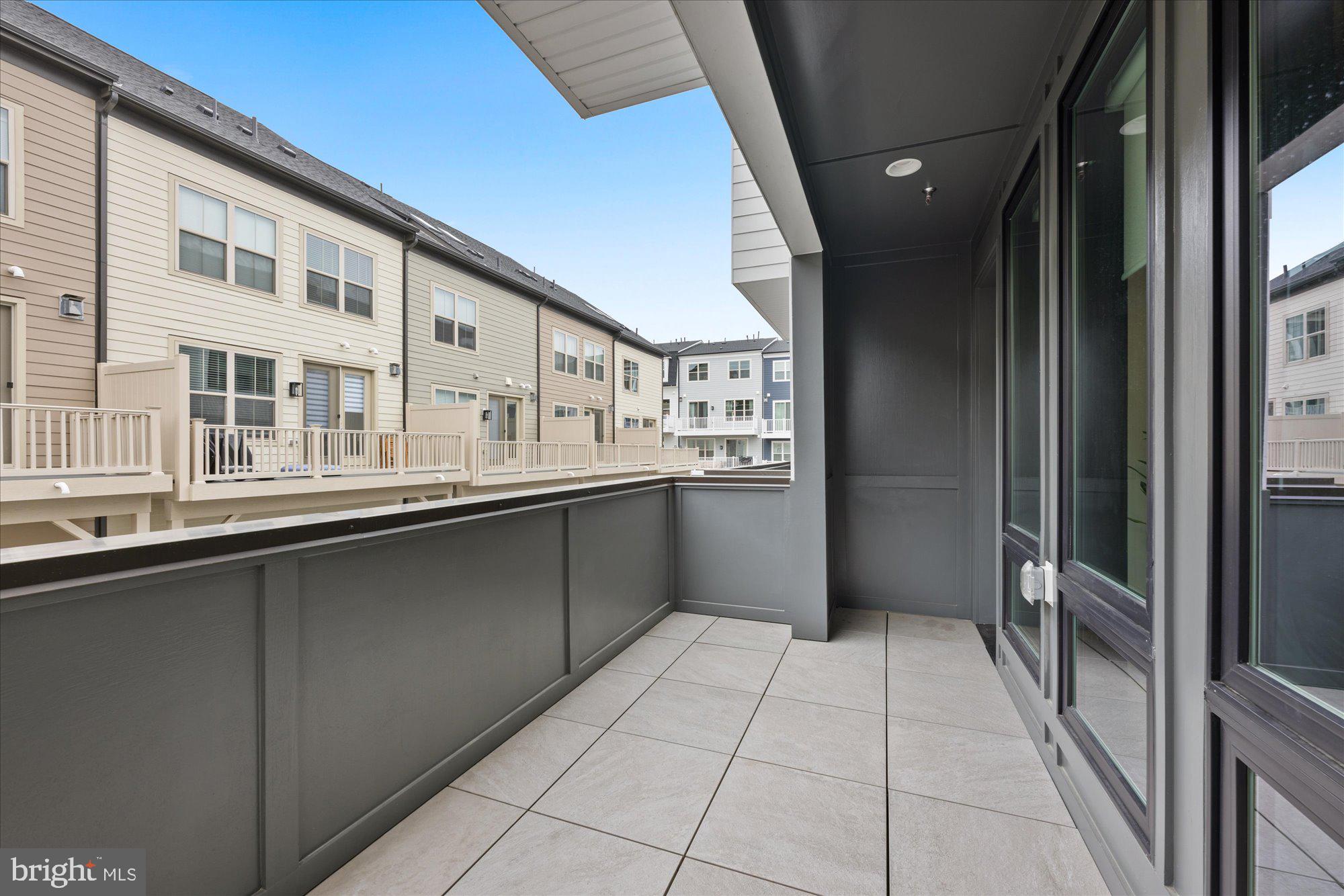 THE GROVE - Residential