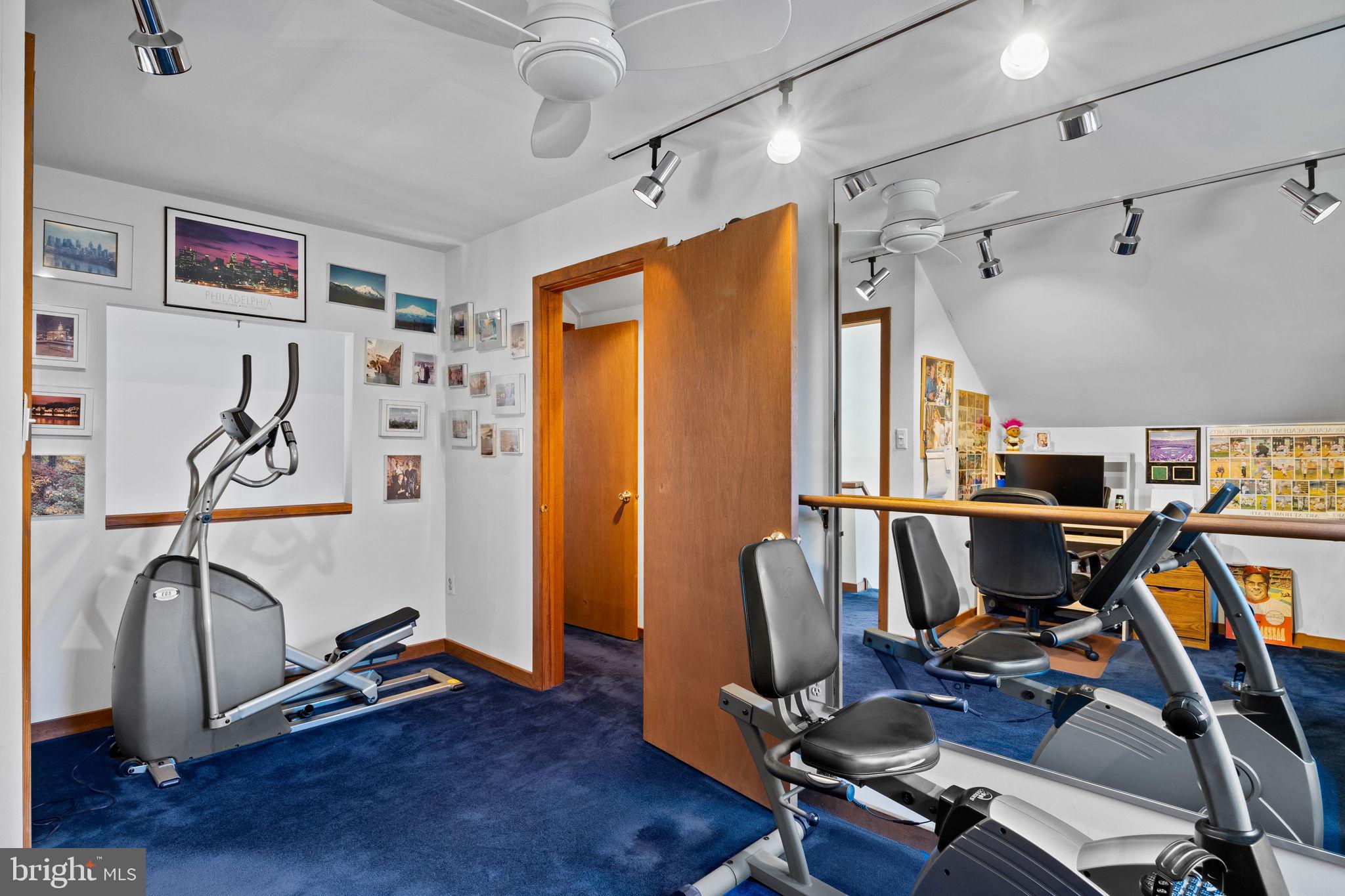 MIQUON - Residential