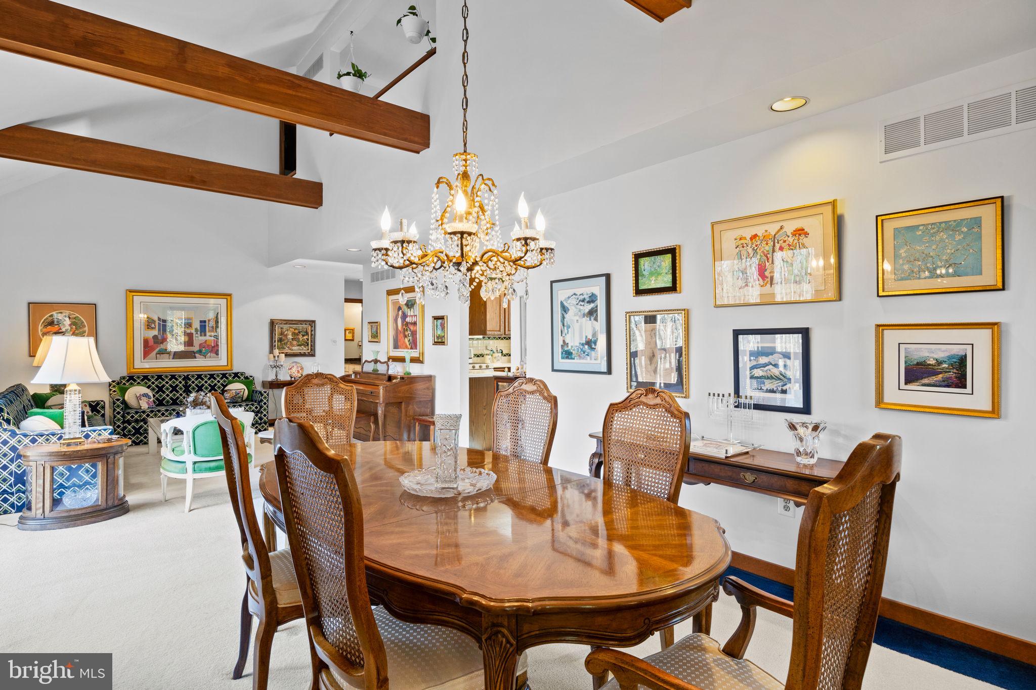 MIQUON - Residential