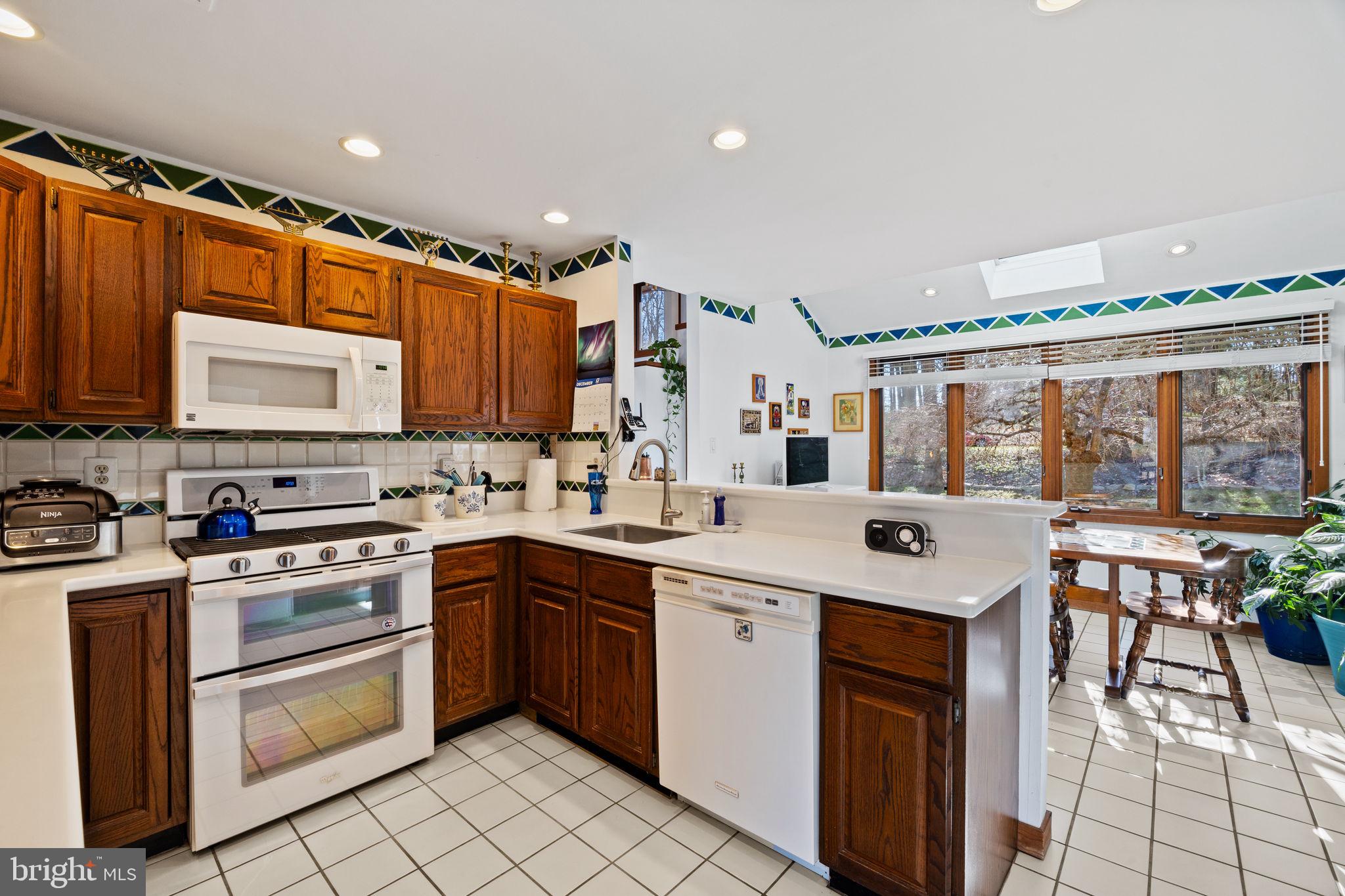 MIQUON - Residential