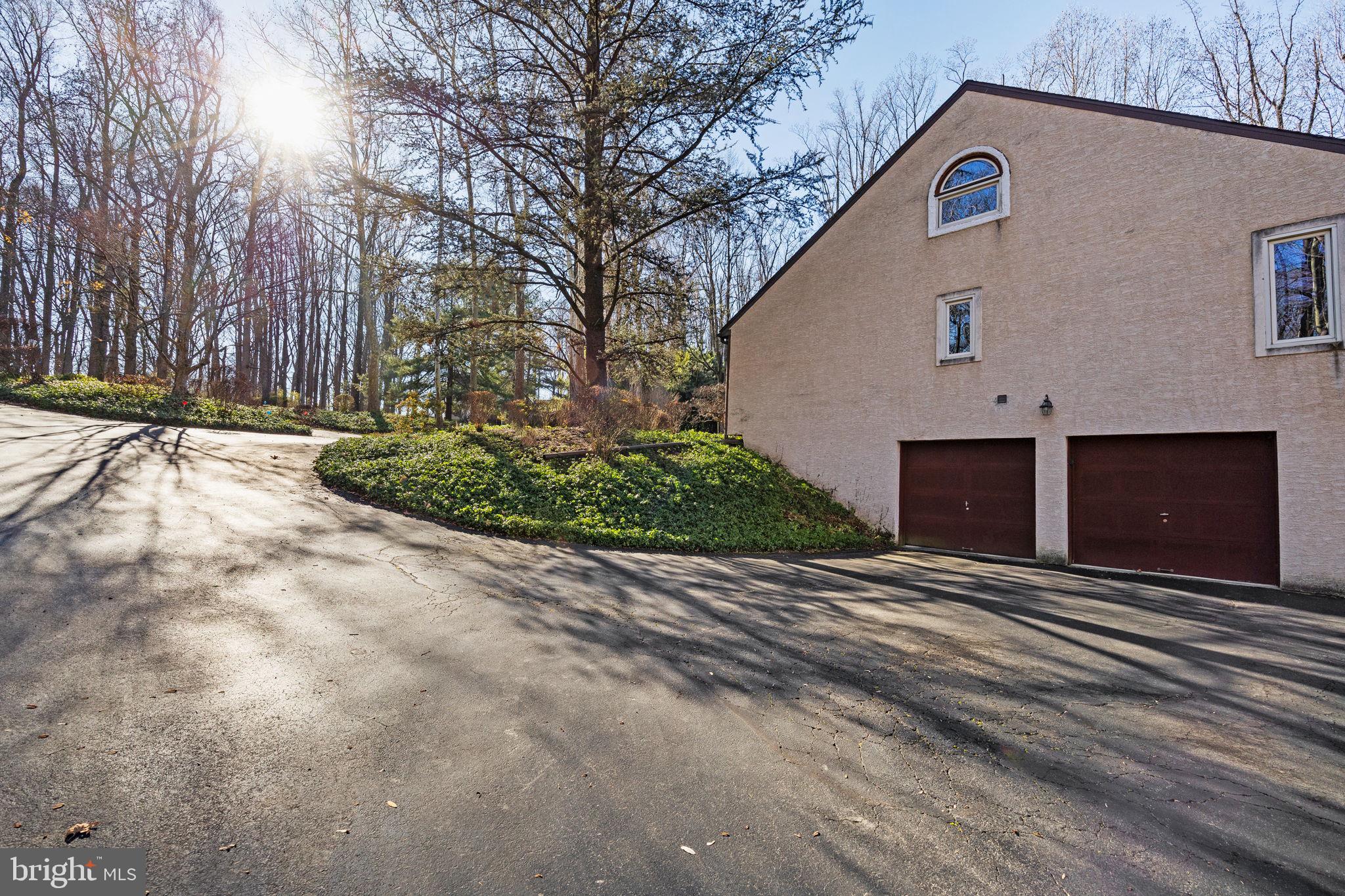 MIQUON - Residential