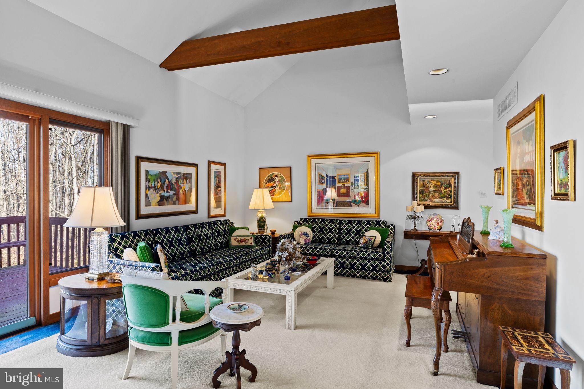 MIQUON - Residential