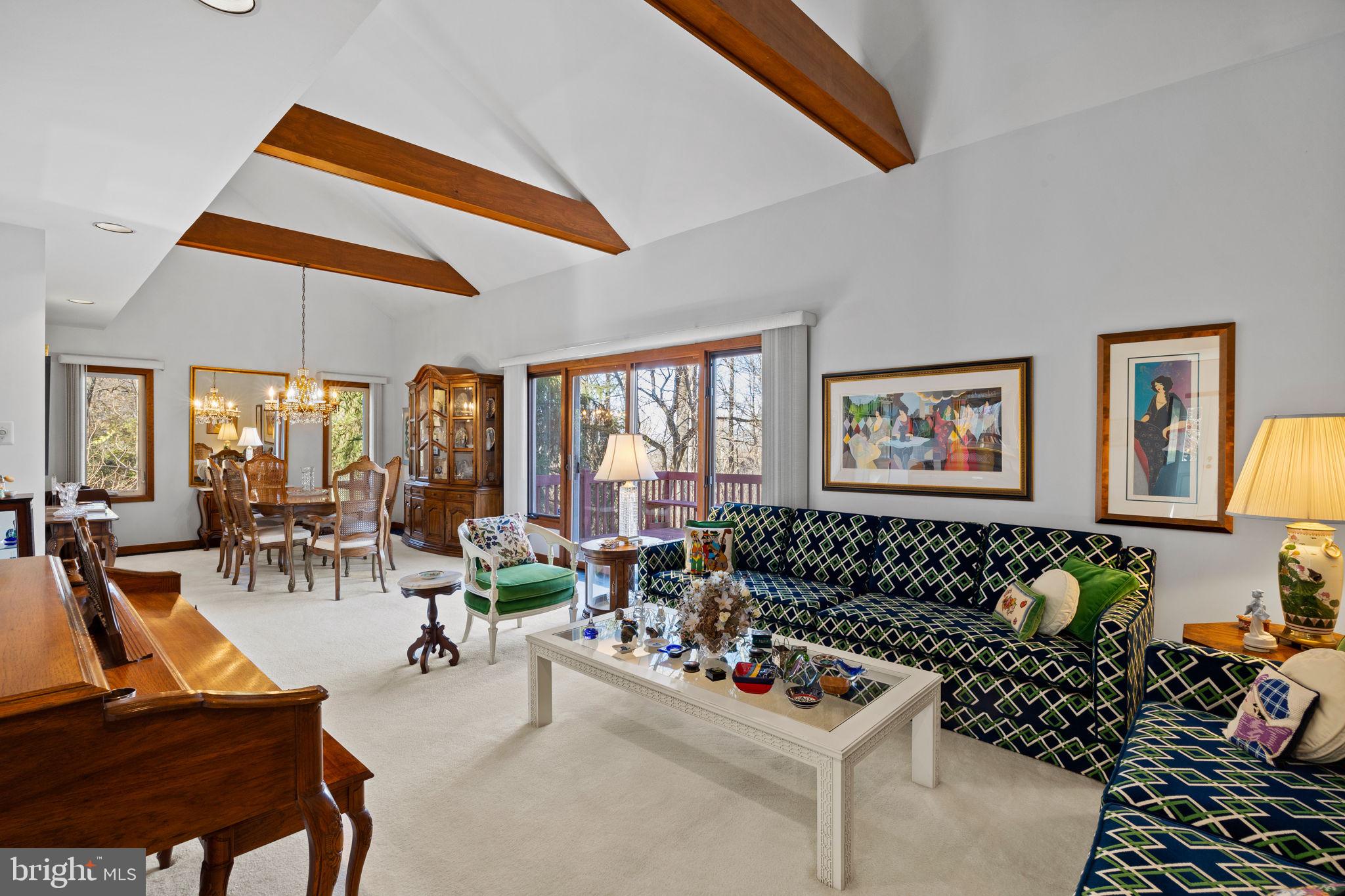 MIQUON - Residential