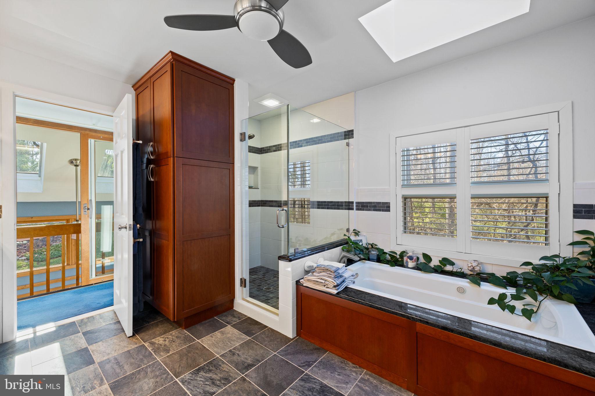 MIQUON - Residential