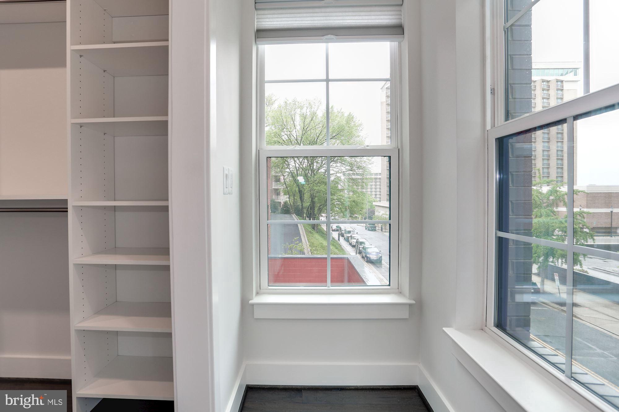 KEY AND NASH - Residential Lease