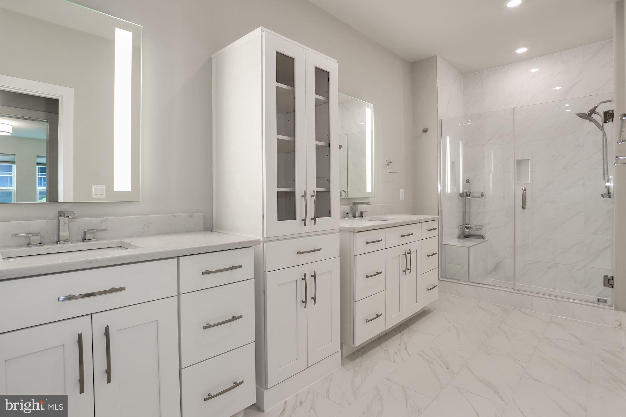 KEY AND NASH - Residential Lease