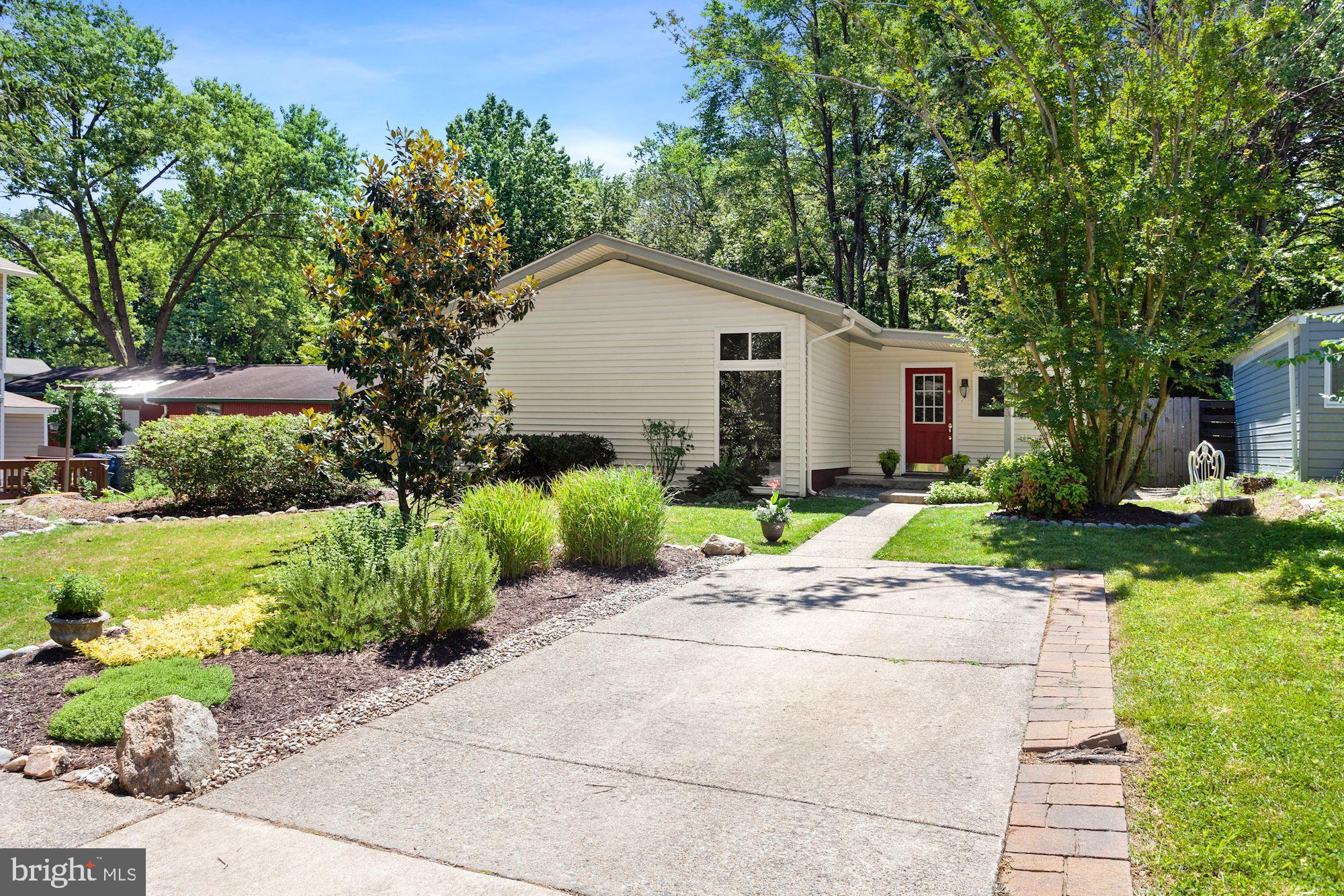 LAKE RIDGE - Residential