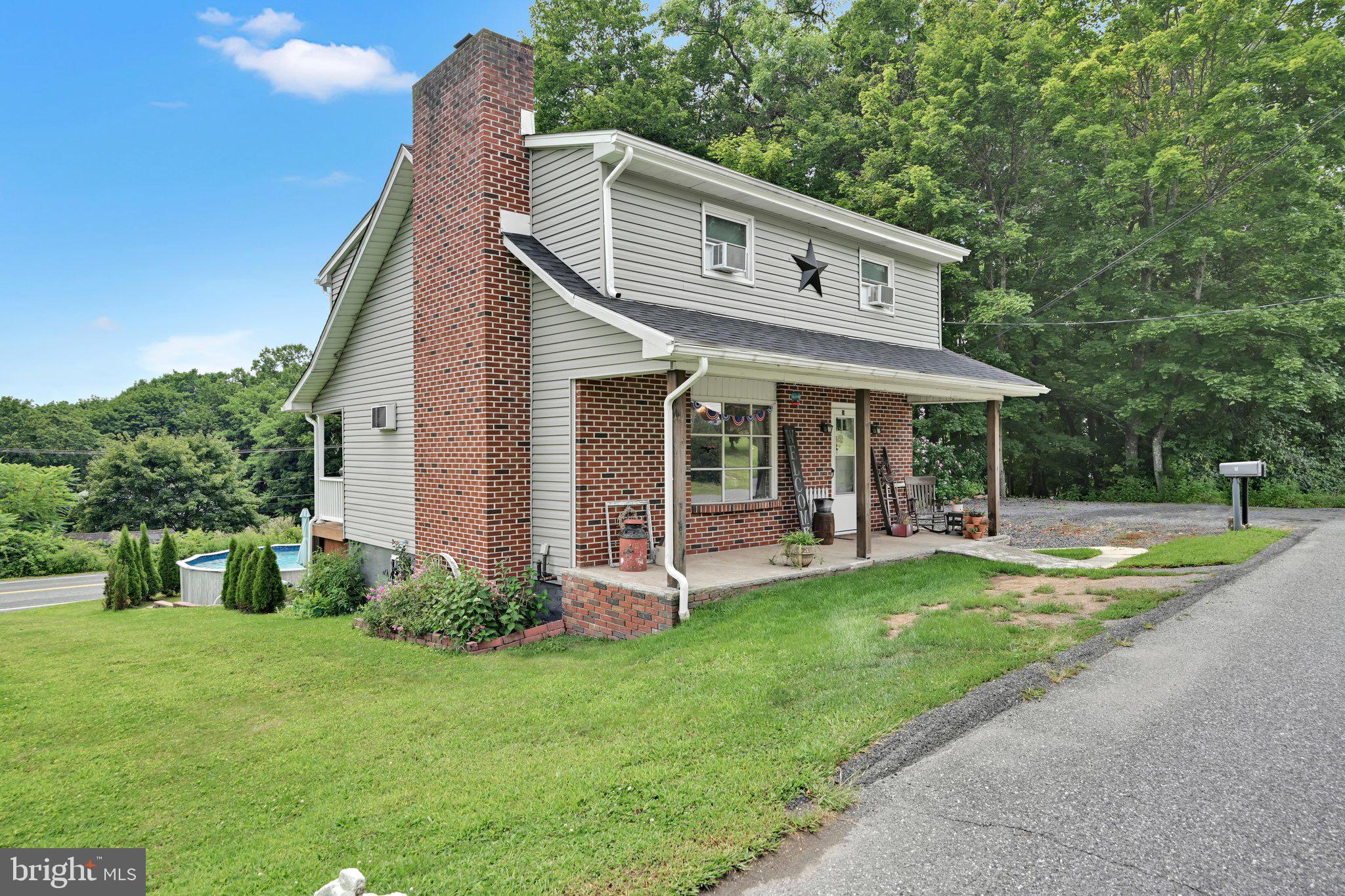 18 BUNGALOW STREET