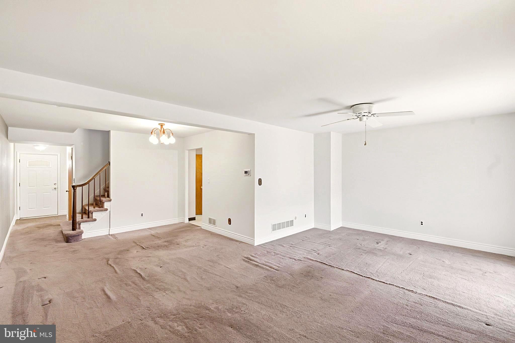 168 E E. GREEN VALLEY CIRCLE CIRCLE