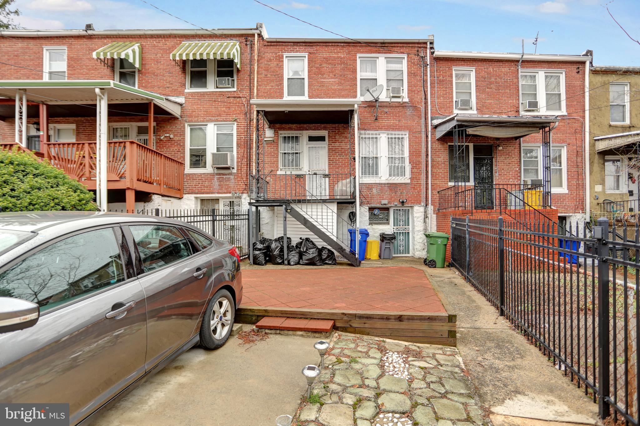 COPPIN HEIGHTS - Residential