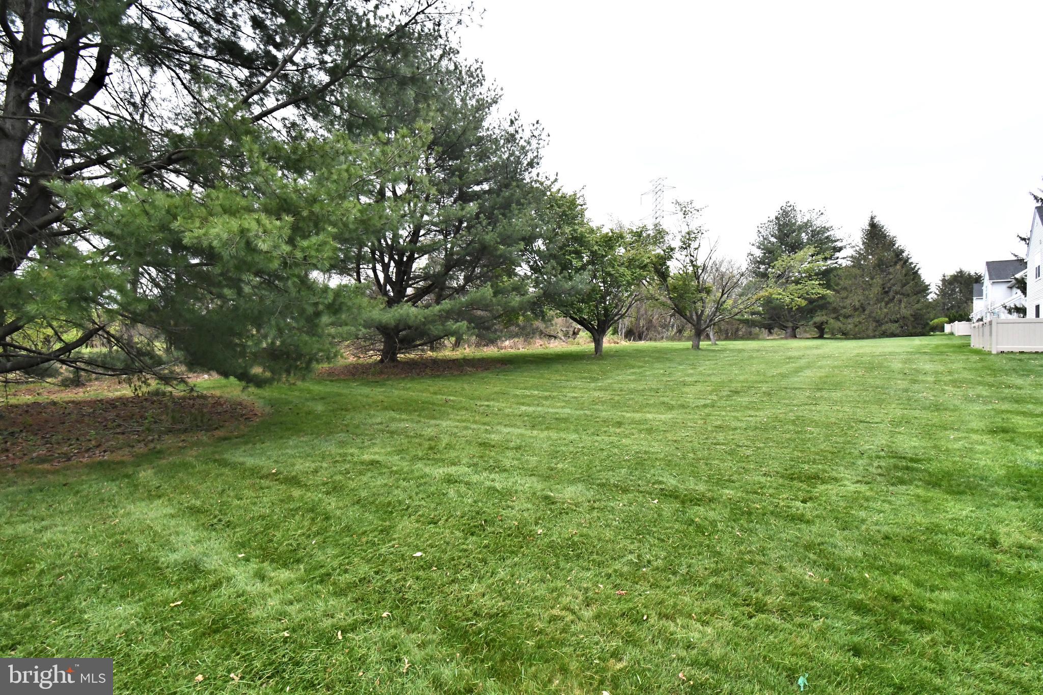 COUNTRY BEND - Residential