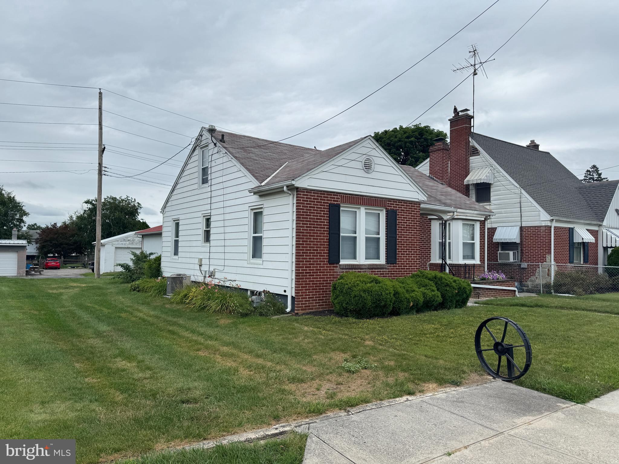 216 LUMBER STREET
