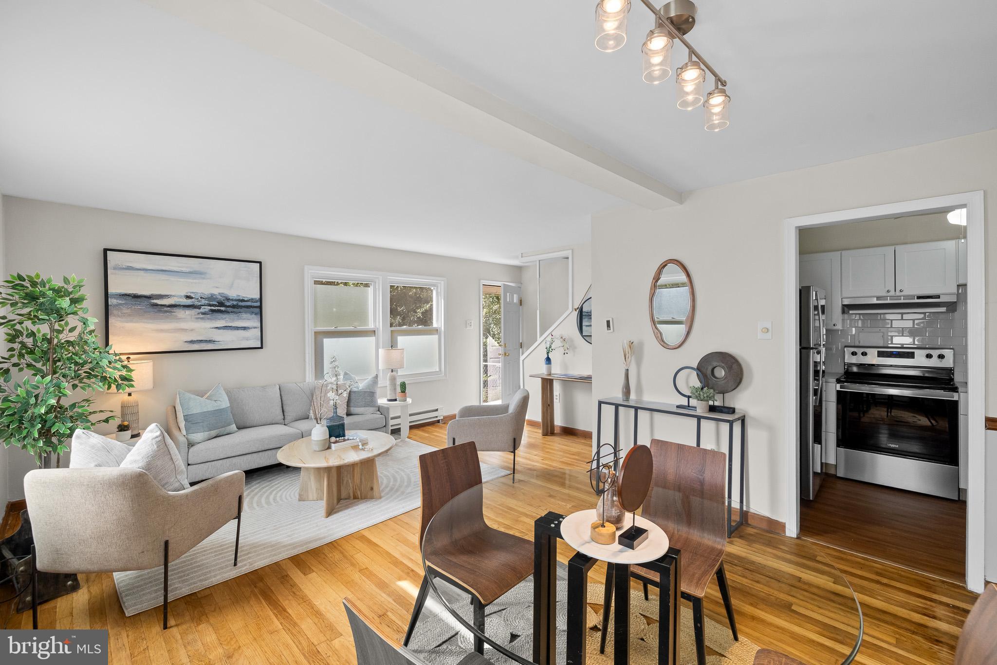 11 HILLSIDE ROAD A