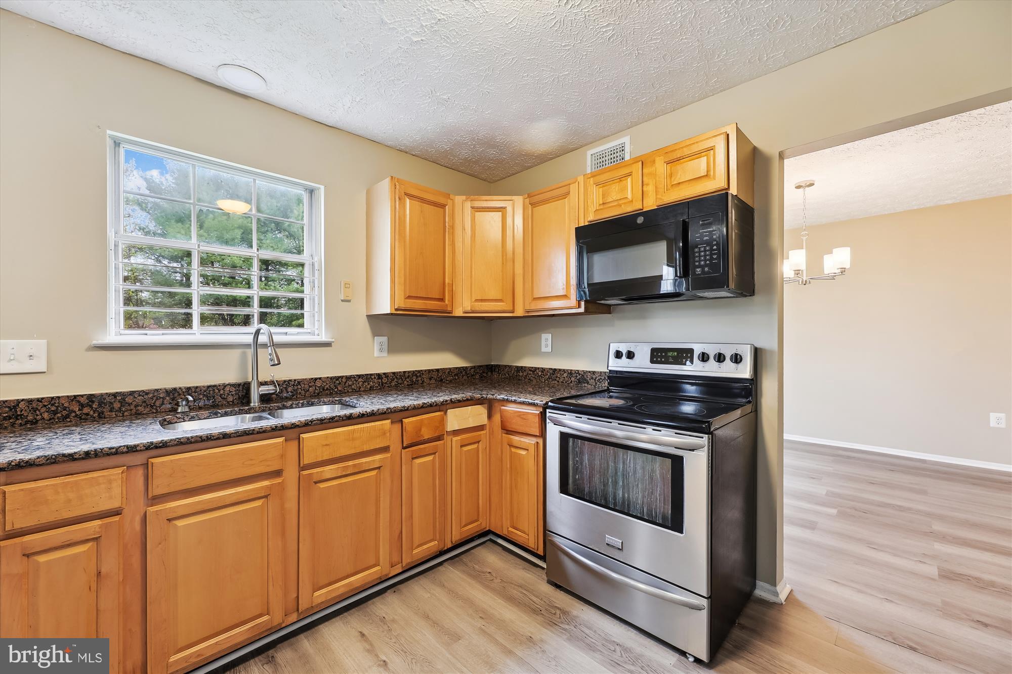 VILLAGE OF OAK GROVE - Residential