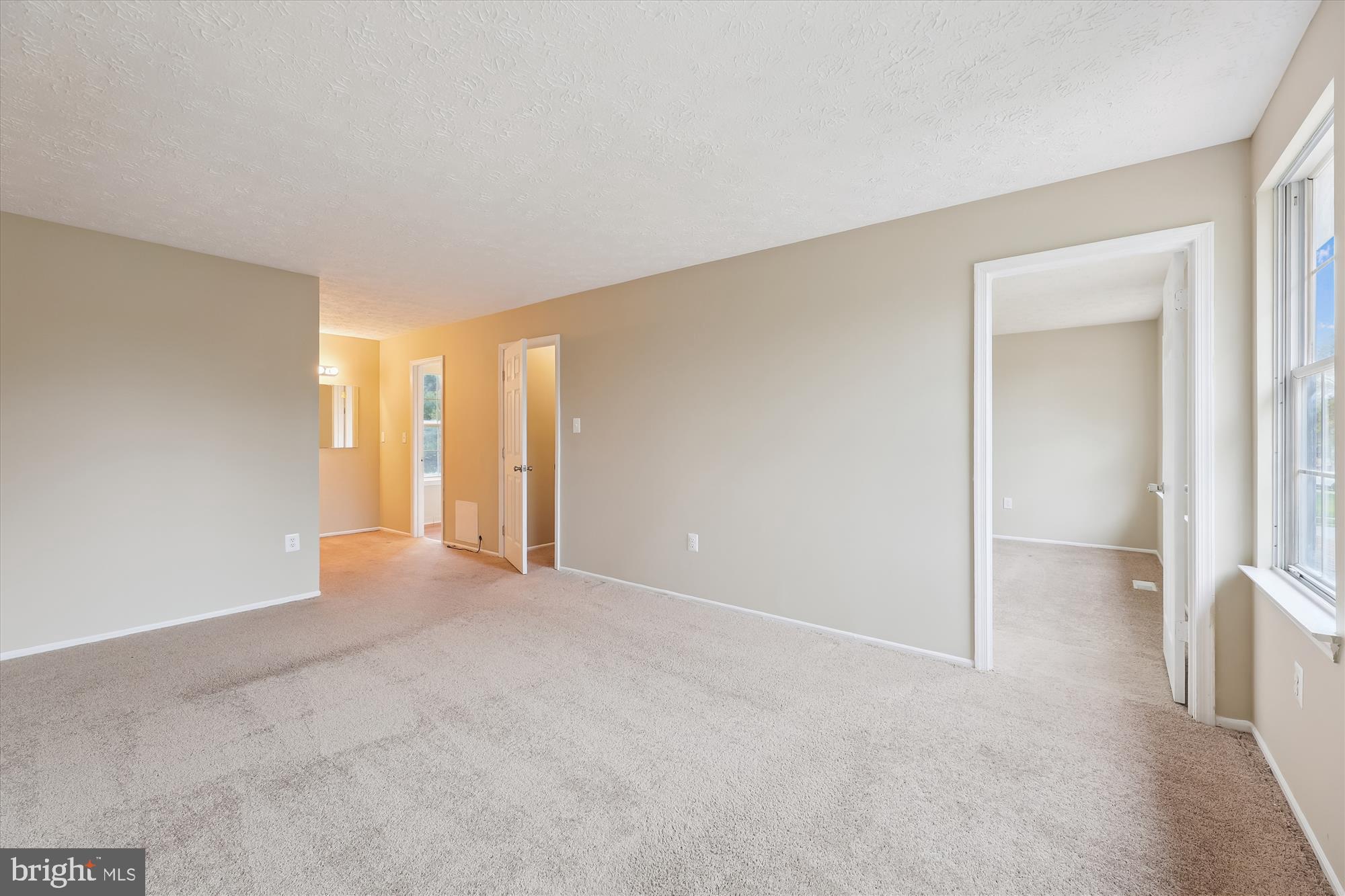 VILLAGE OF OAK GROVE - Residential