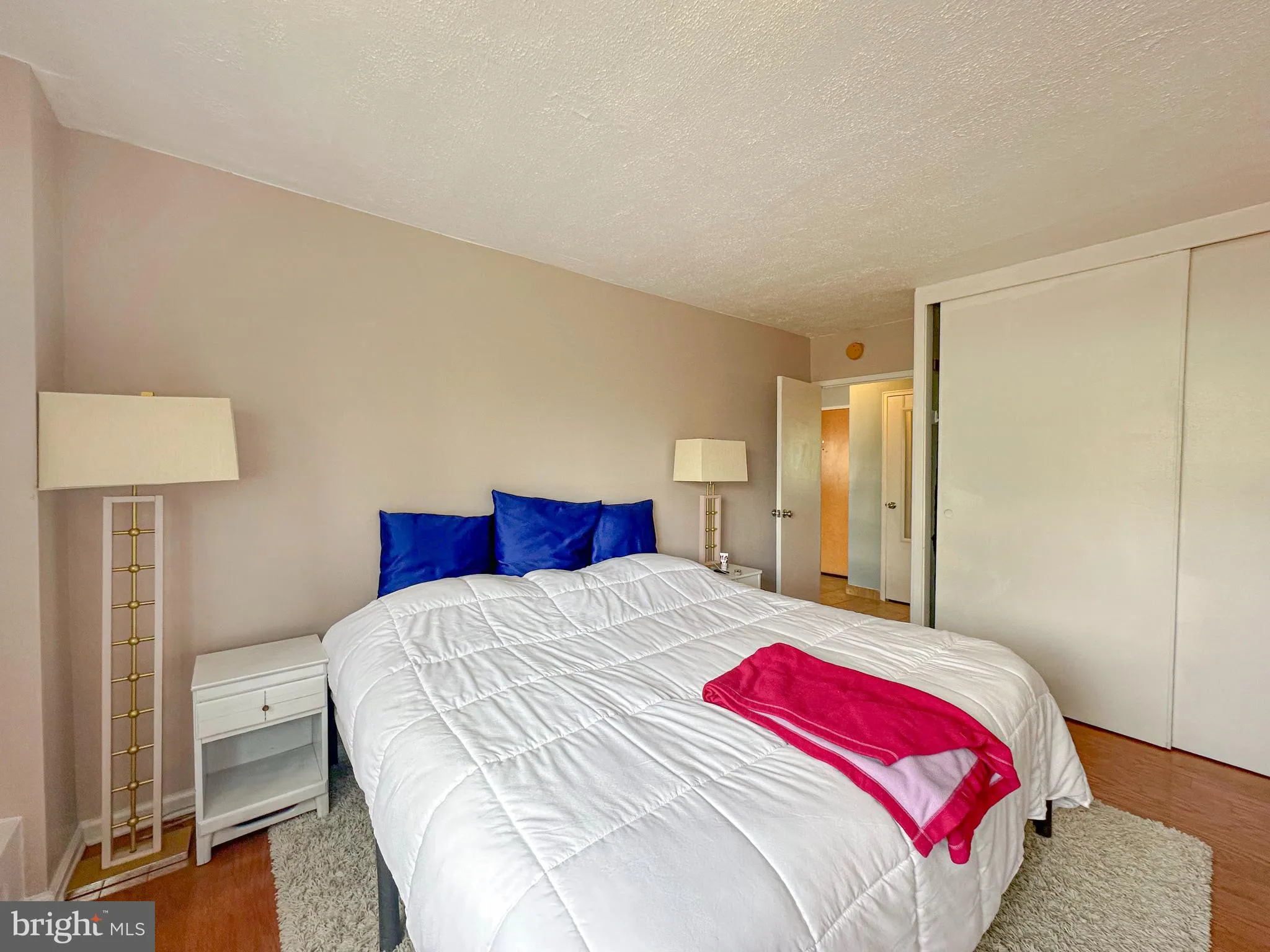 Philadelphia, Pennsylvania 19103, United States, 1 Bedroom Bedrooms, ,1 BathroomBathrooms,Residential,Active,120571