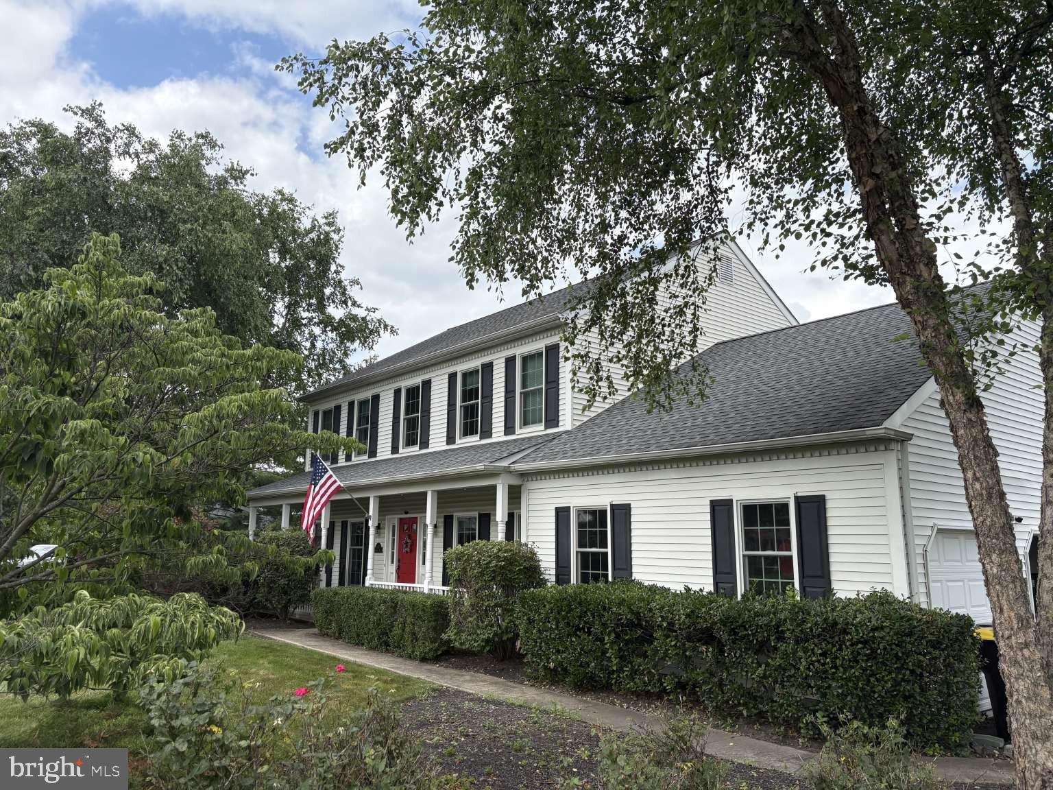 1407 BAYBERRY DRIVE