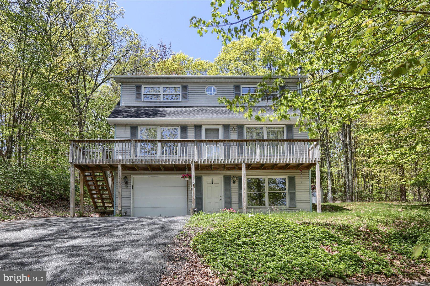 MOUNT POCONO - Residential