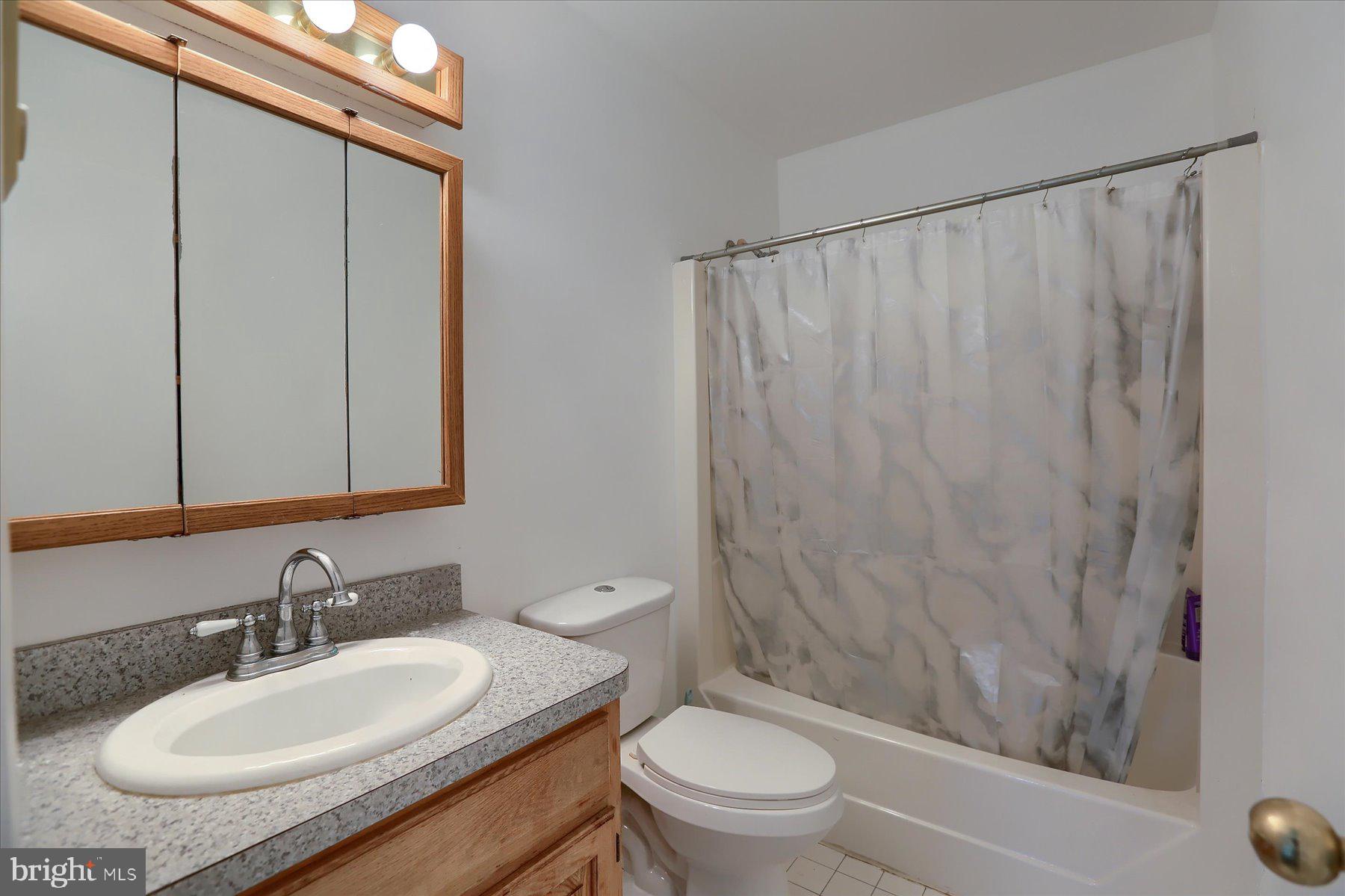 MOUNT POCONO - Residential