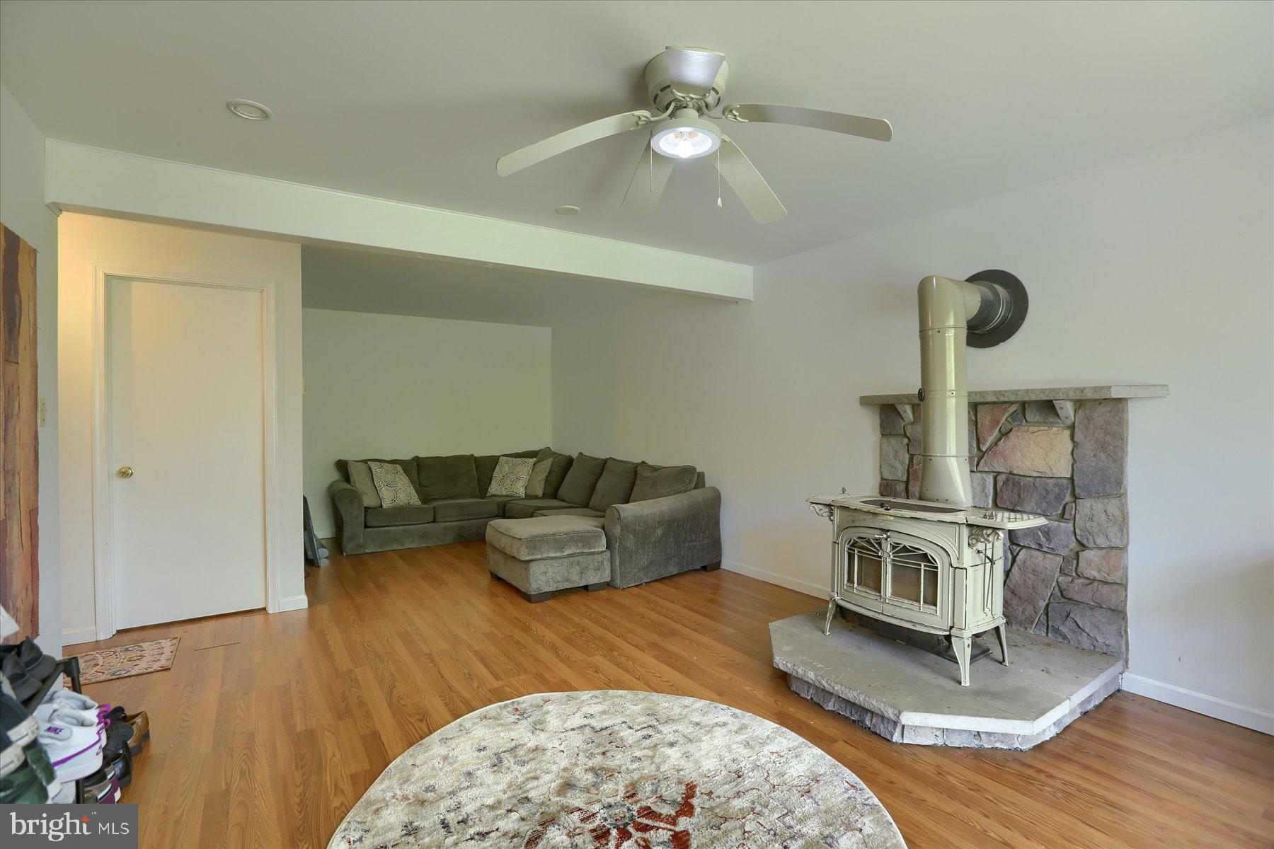 MOUNT POCONO - Residential