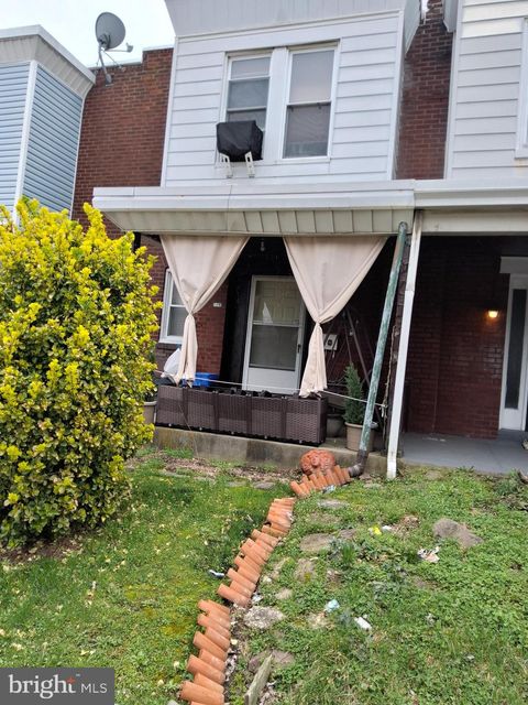 Townhouse For Sale - 126 Rosemar Street<br/> PHILADELPHIA, PA 19120