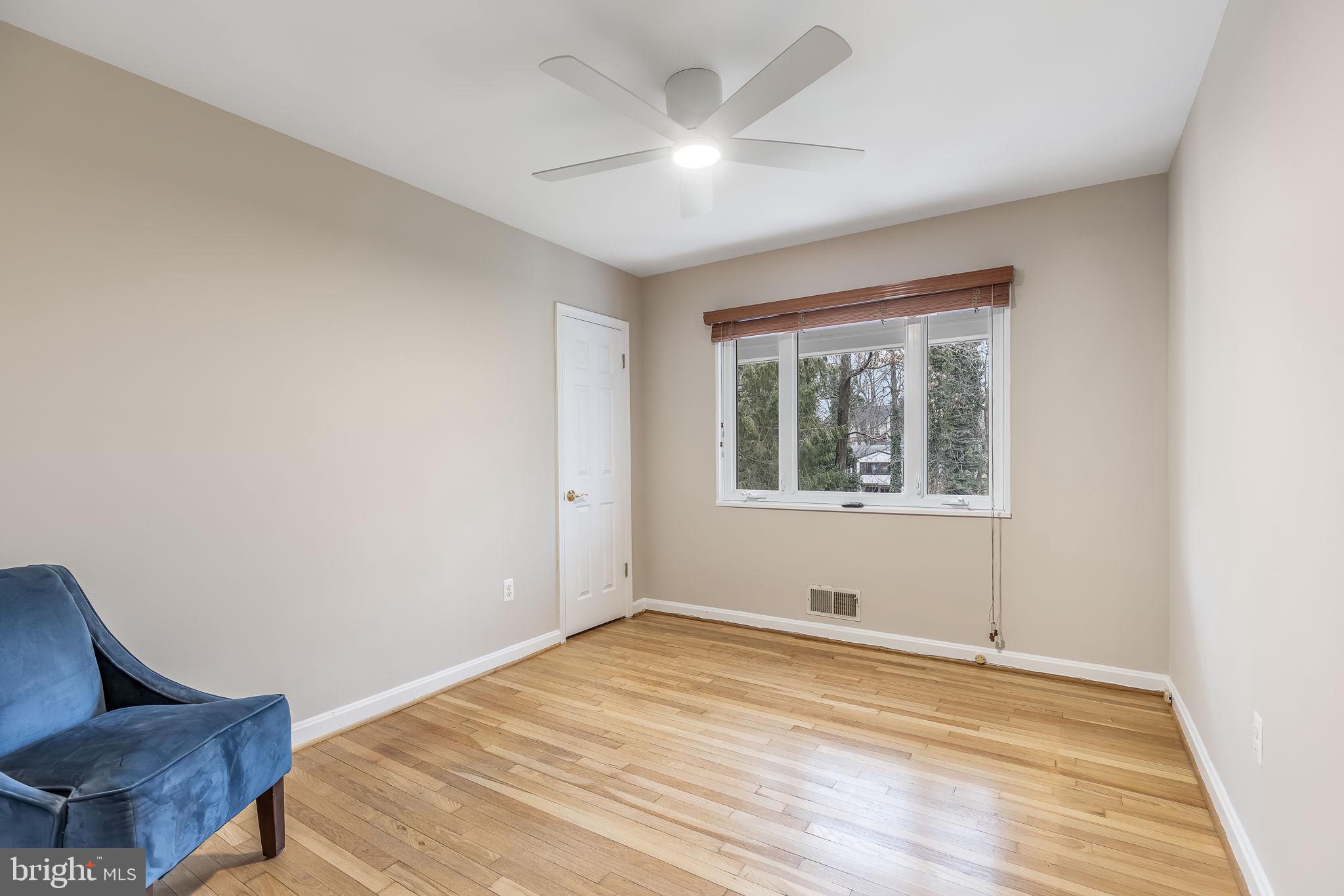 SLEEPY HOLLOW MANOR - Residential