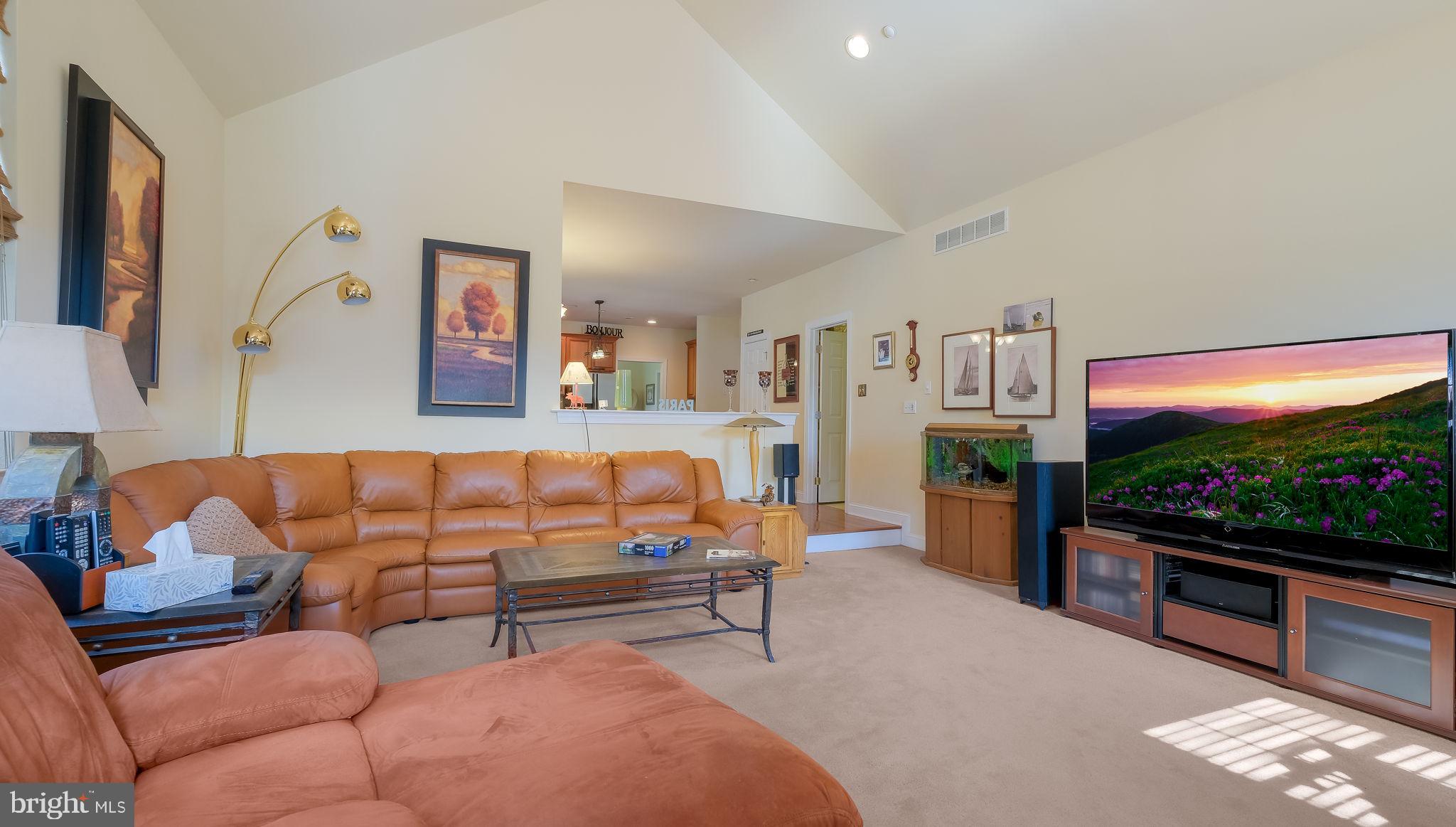 TWIN BROOK ESTS - Residential