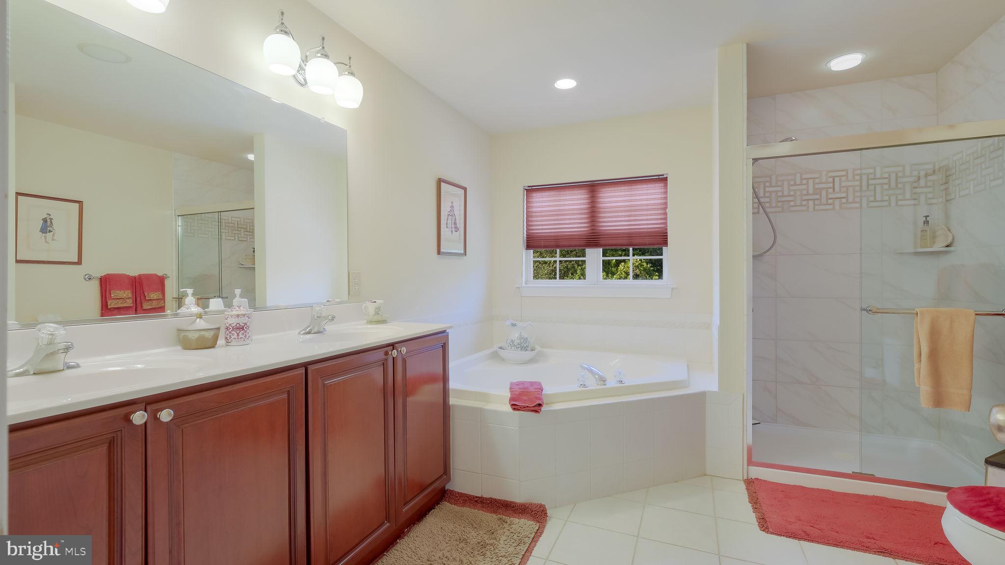 TWIN BROOK ESTS - Residential