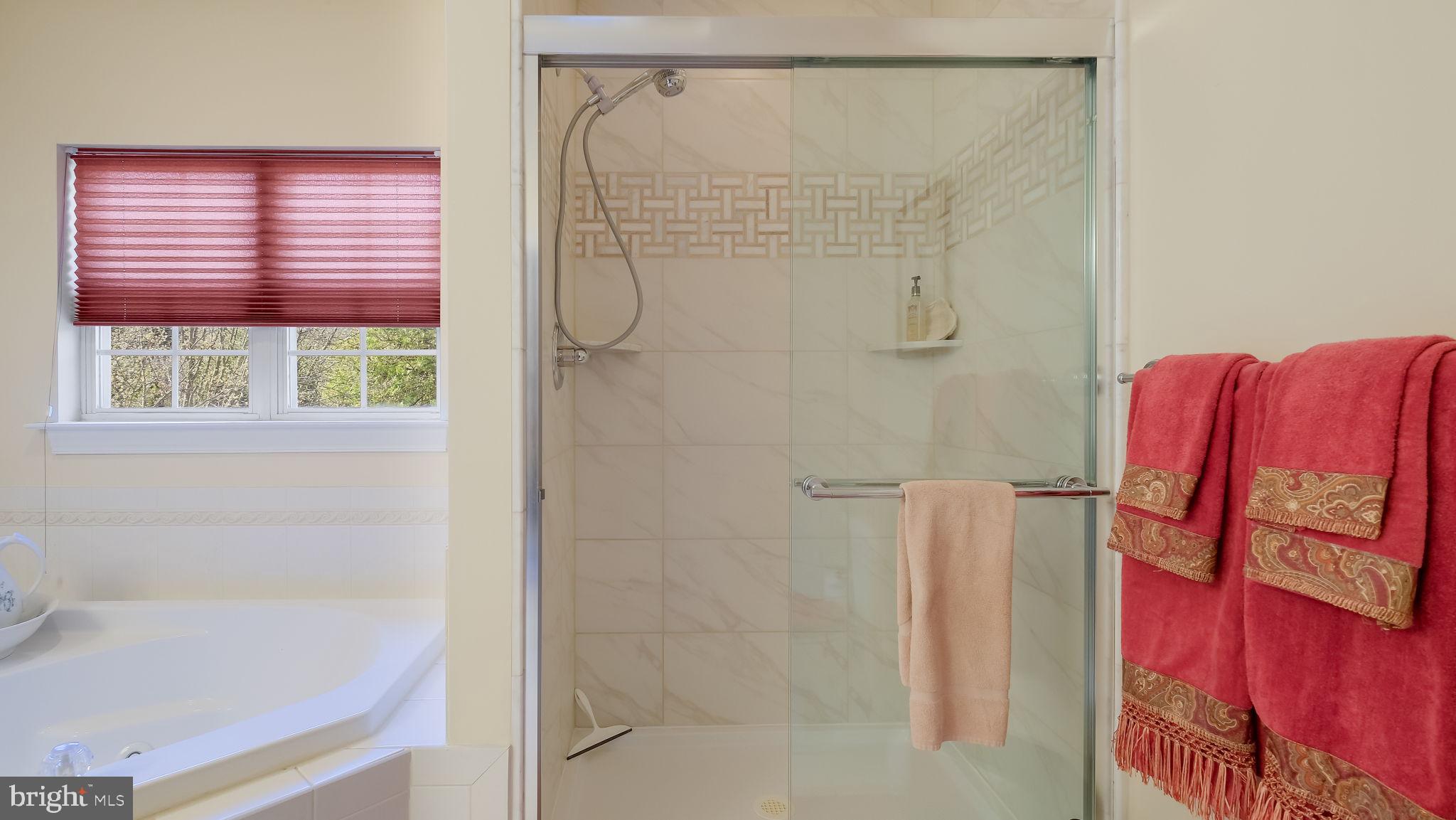 TWIN BROOK ESTS - Residential