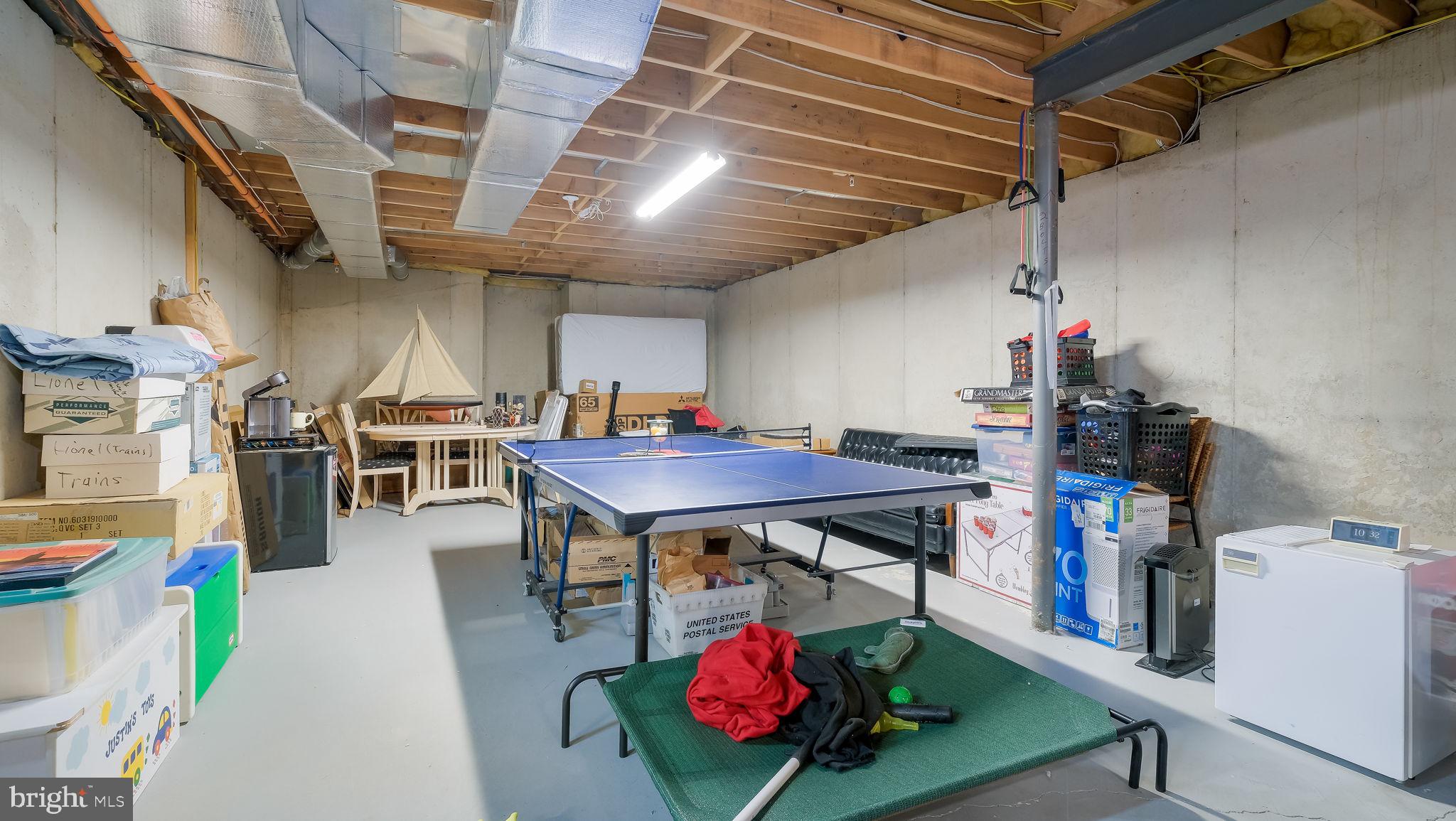 TWIN BROOK ESTS - Residential