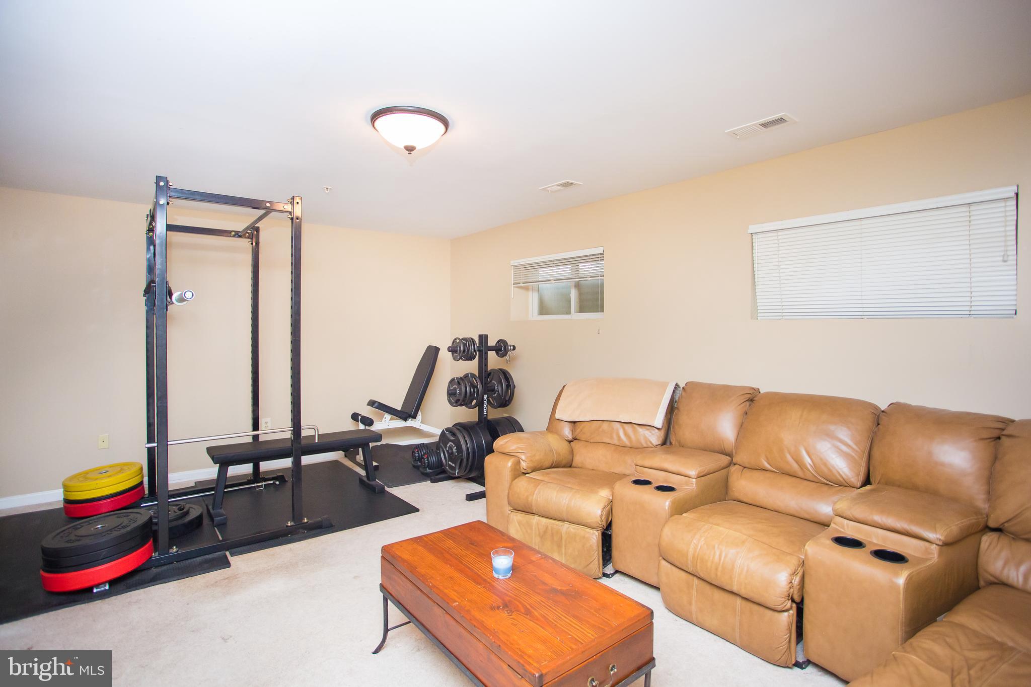 DIAMOND HILLS - Residential