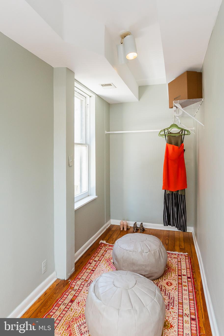 CHARLES VILLAGE - Residential