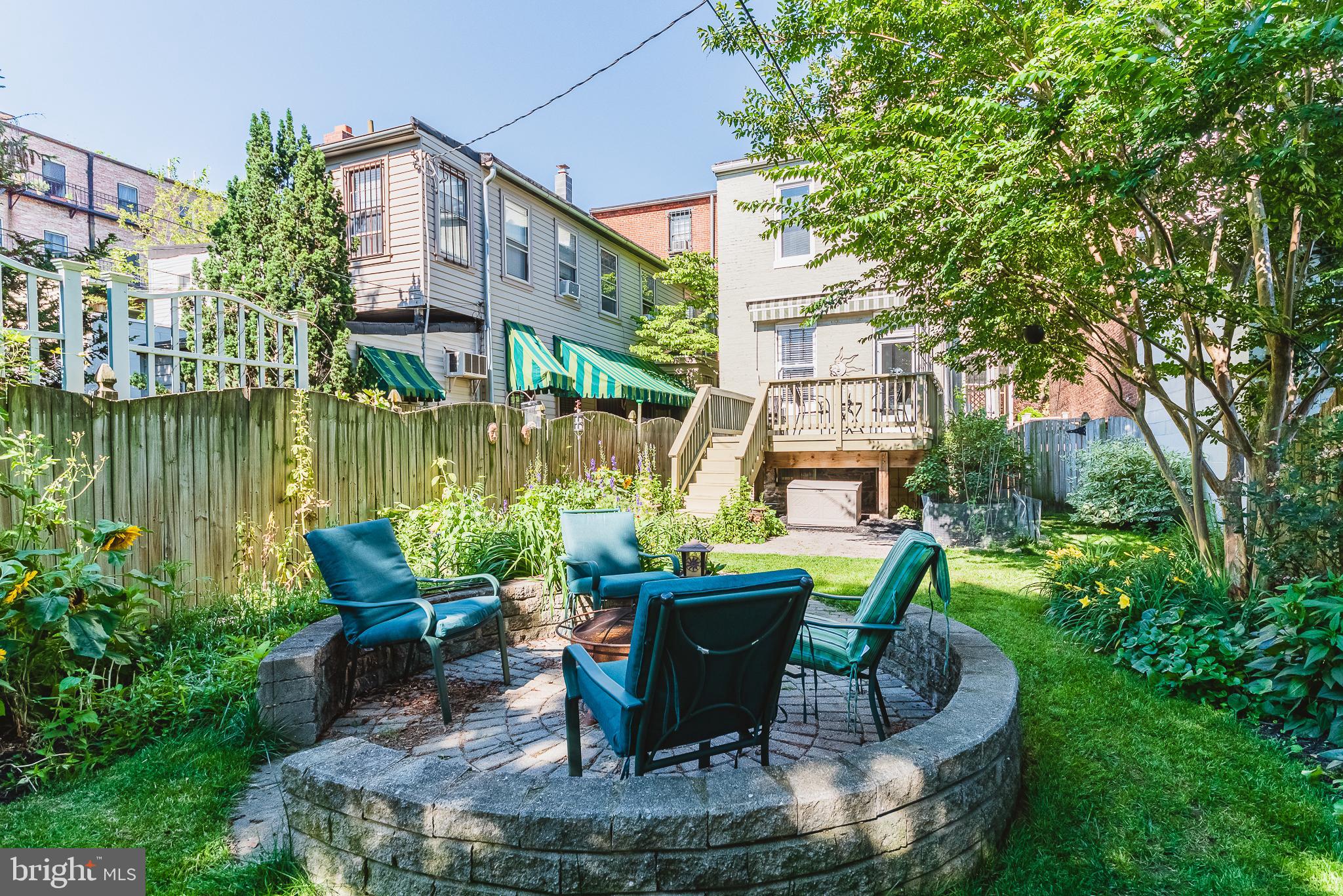 CHARLES VILLAGE - Residential