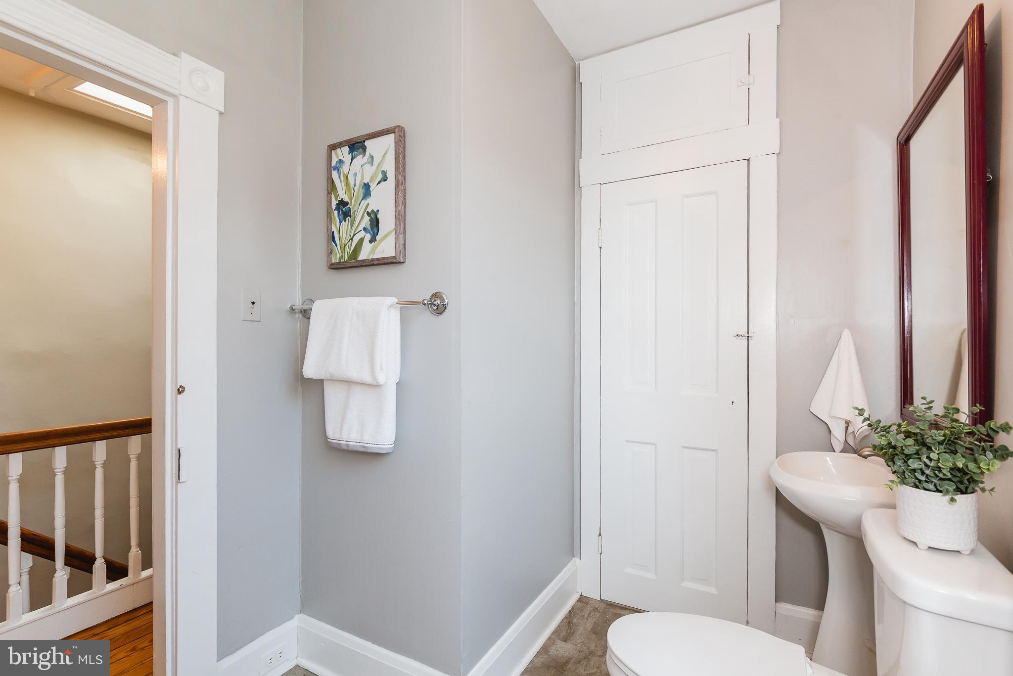 CHARLES VILLAGE - Residential